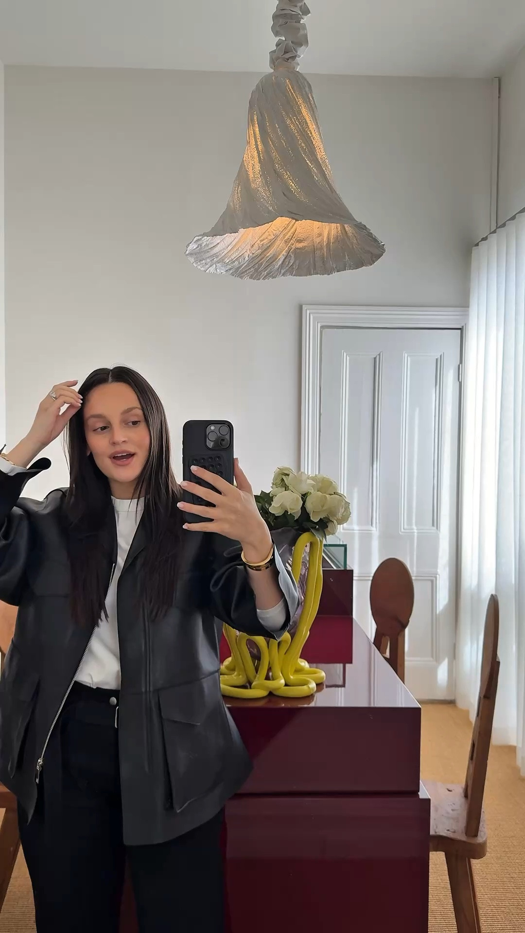 Jacket: size 32
Top: size 8
Jeans: size 25
Shoes: size 36

#LTKaustralia #LTKpetite #LTKworkwear