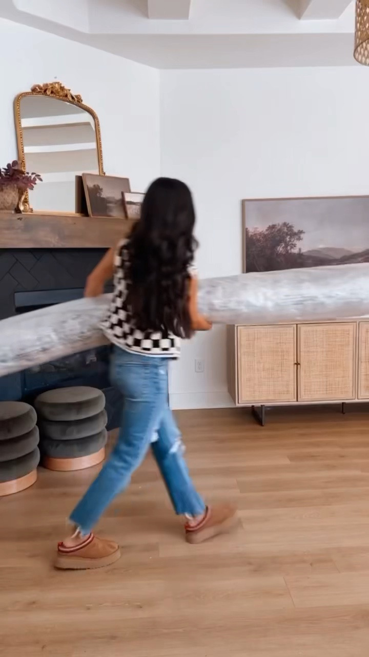 Our favorite Loloi cloudpile rug is still on sale for 56% off!! This is the softest rug I’ve ever felt!

#LTKsalealert #LTKhome #LTKVideo