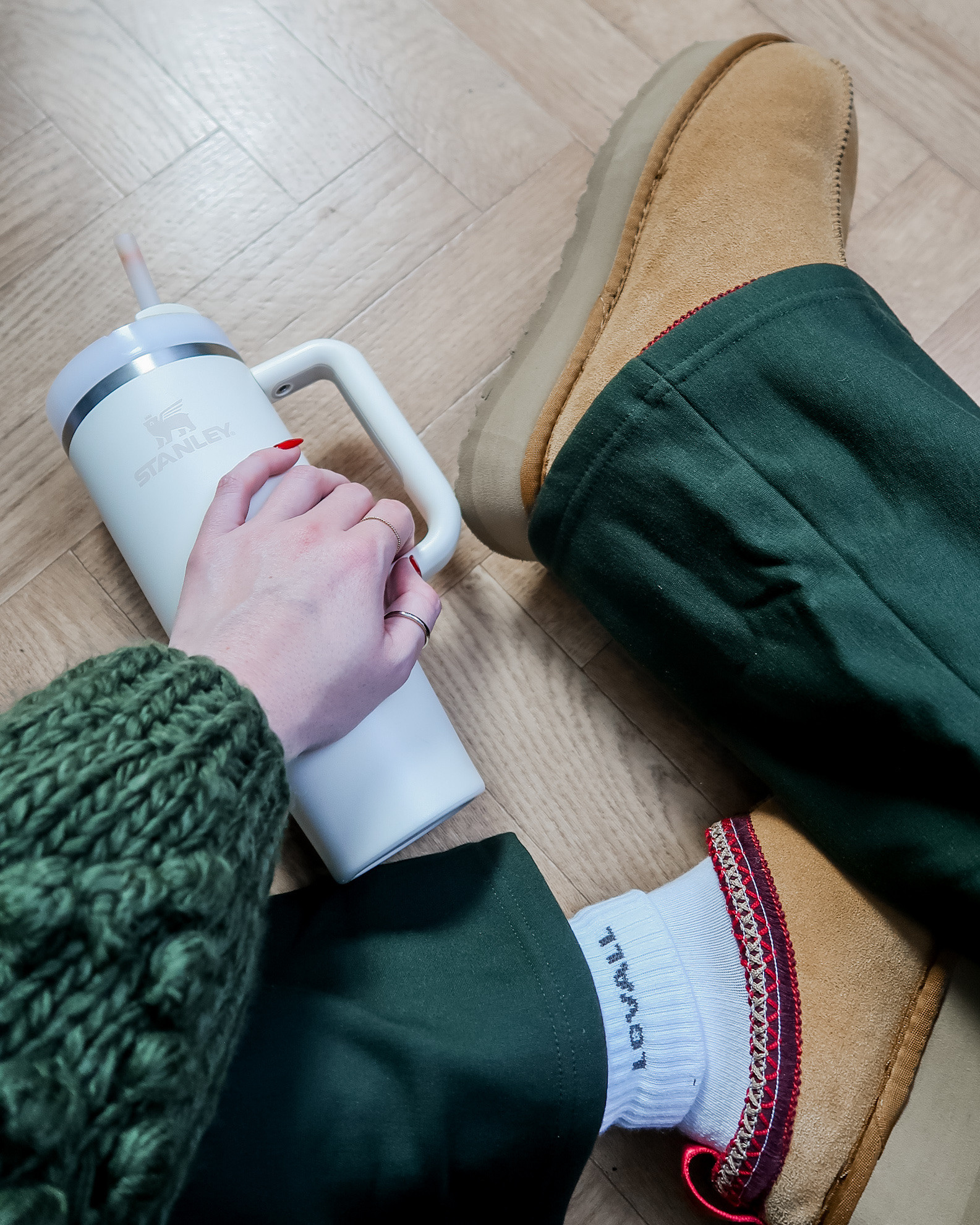 winter outfit ideas, chic winter style, cosy but stylish, cold weather fashion, January outfit inspo, everyday fashion, daily fashion posts, winter layering, winter wardrobe essentials, daily styling, olive leggings, olive flare leggings, fleece lined leggings, fleece leggings, winter leggings, khaki leggings, Ugg tazz slippers, platform uggs, sports socks, chunky knit cardigan, Stanley quencher, Stanley tumbler, Stanley cup 

#LTKeurope #LTKwinter #LTKuk