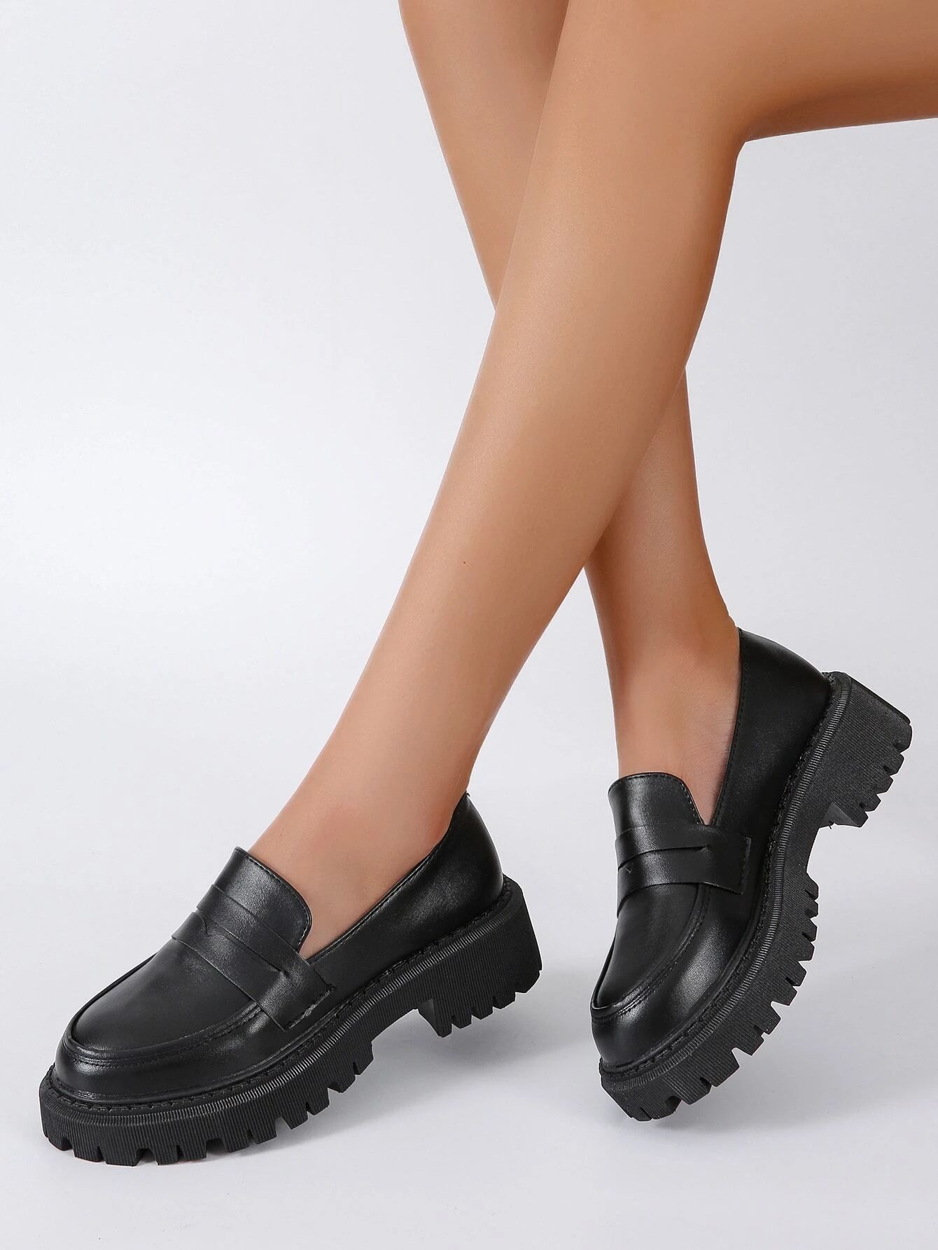Minimalist Slip-On Chunky Loafers | SHEIN