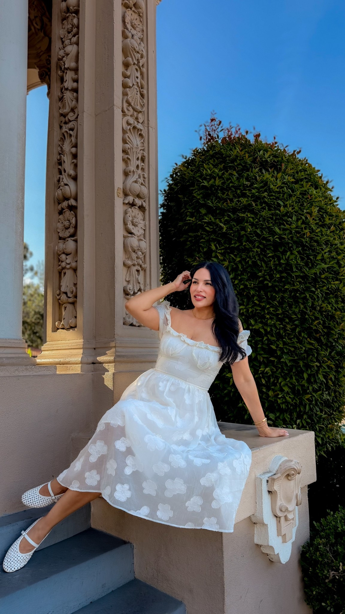 This gorgeous dress makes me feel like such a princess! Under $50 is amazing for this quality! ￼

#LTKOver40 #LTKdayinmylife #LTKootd