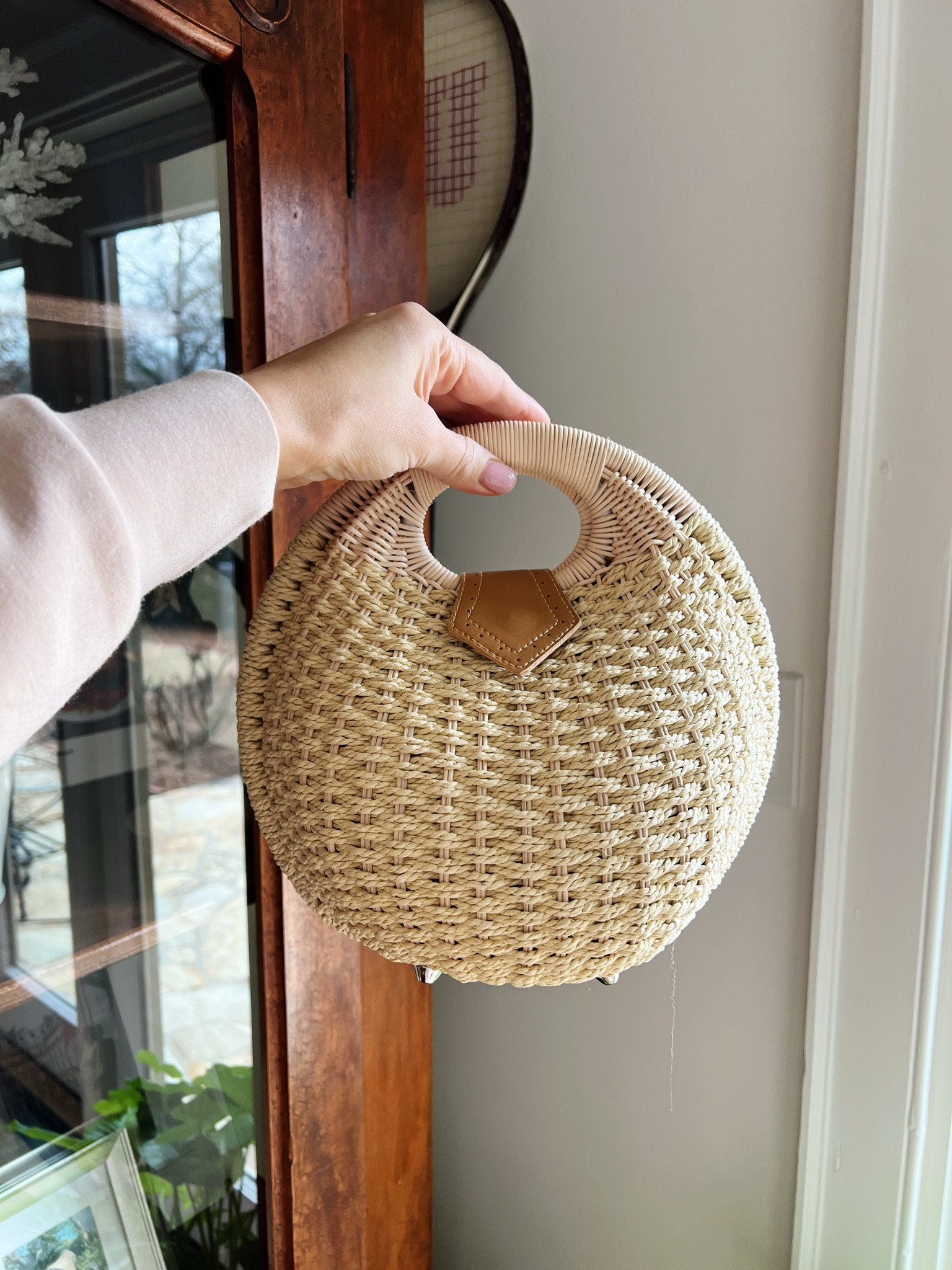 Cutest lil woven bag

#LTKItBag