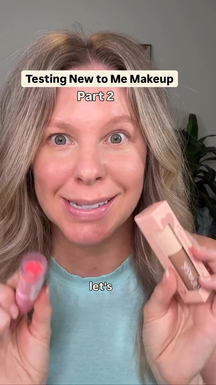 Hi, I'm Julia 👋🏻, and I'm on a mission to find the best makeup for women in their 40s. Follow me for everyday makeup tips and tricks! Currently testing @colourpopcosmetics blush and bronzer - let me know if you’ve tried these in the comments - also happy to send these your way, just let me know!

#LTKOver40 #LTKgrwm #LTKmomlife
