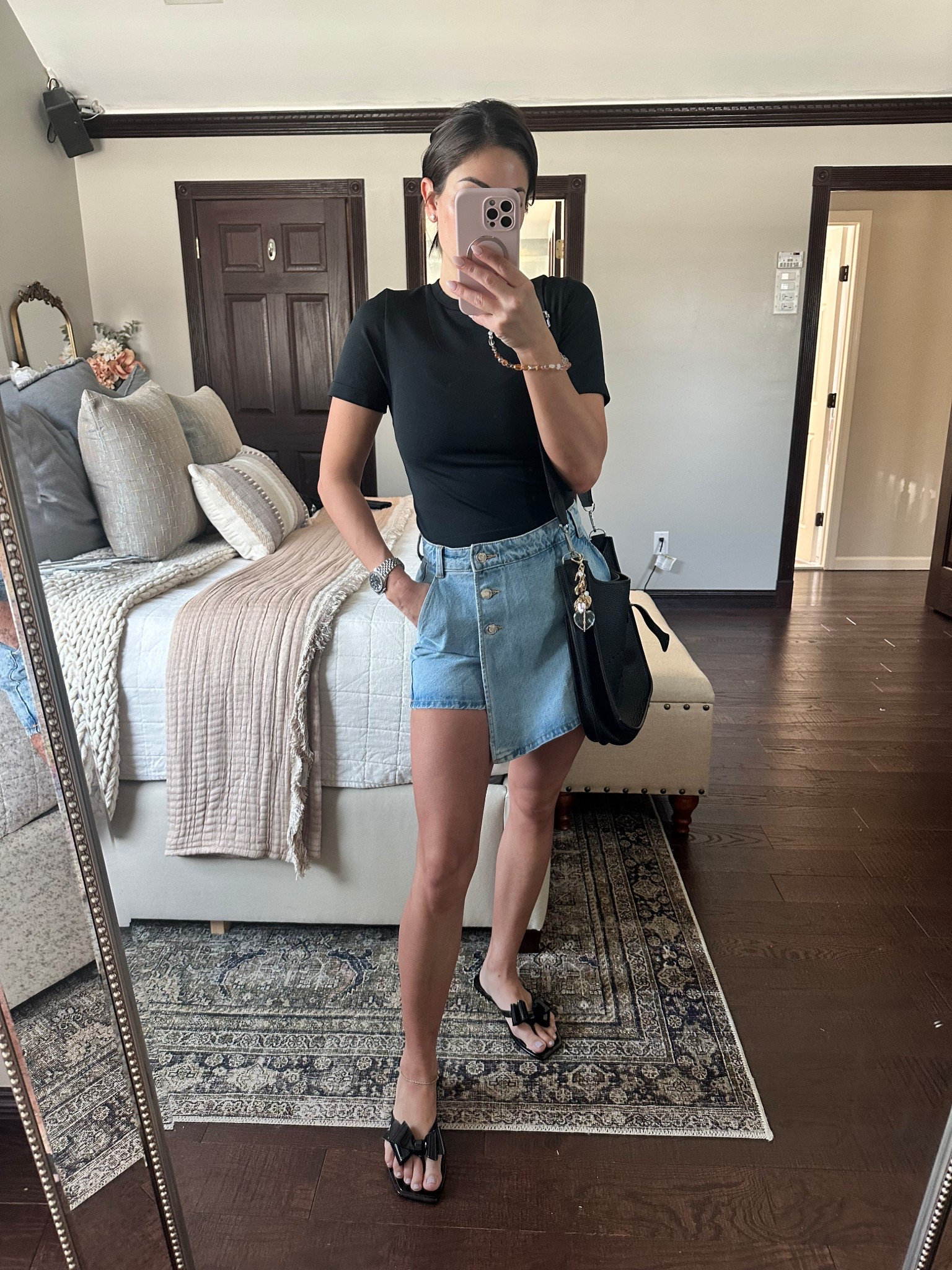 Wearing small in shirt
XS in skort (Zara) 
I’ll post the link in my spring highlight 