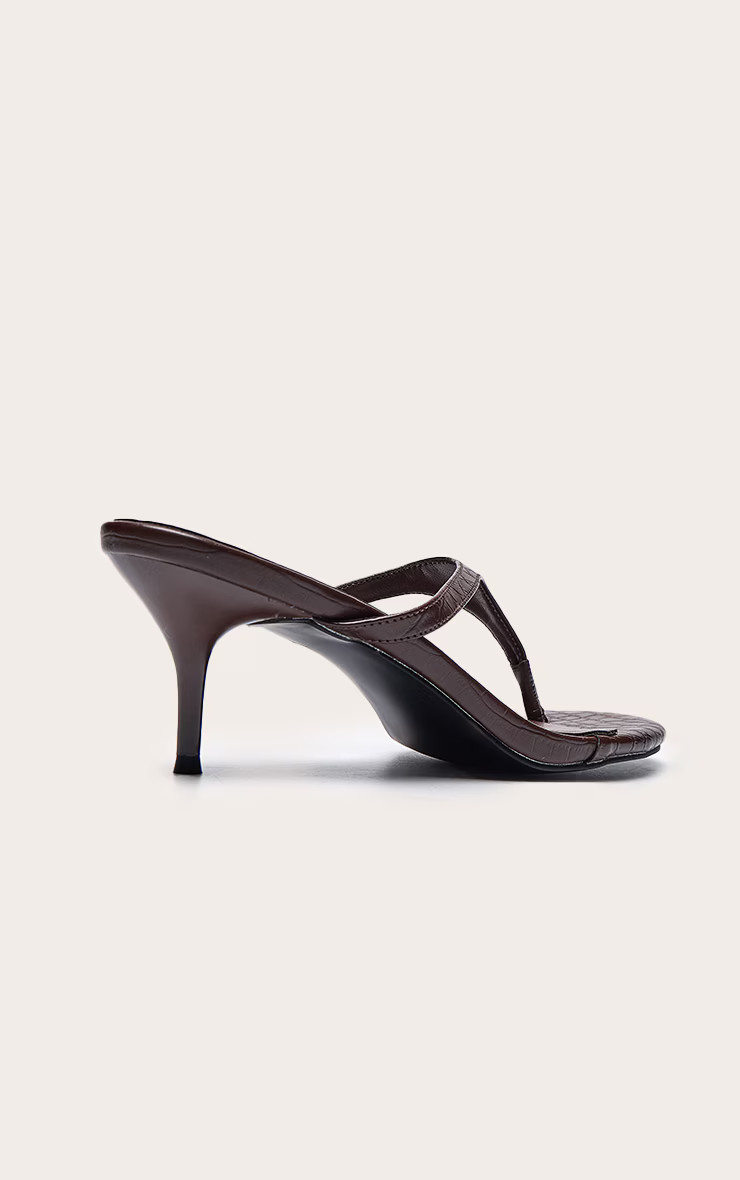 Chocolate Croc Pu High Vamp Toe Thong Low Heeled Mules | Pretty Little Thing (Australia & New Zealand)