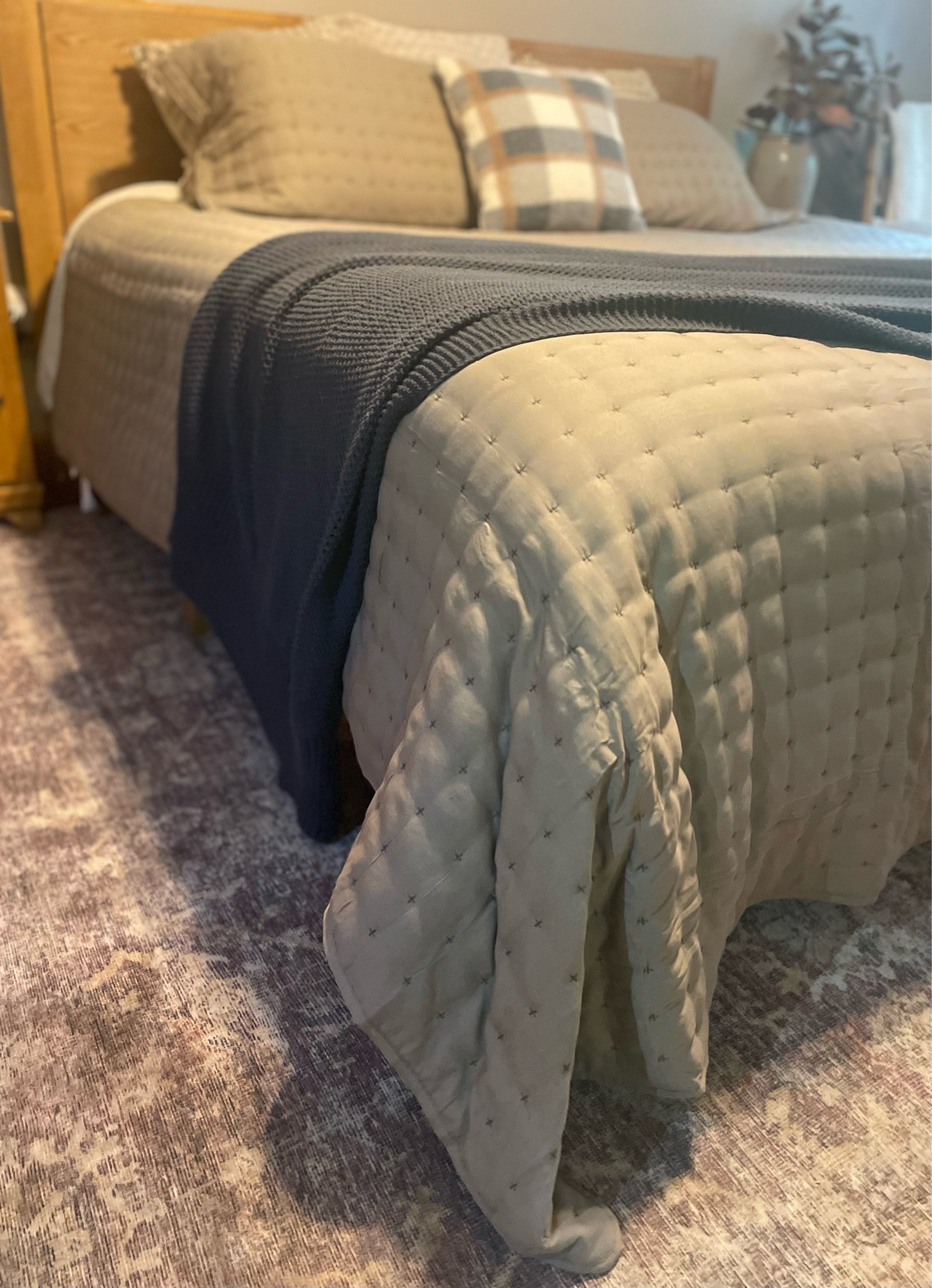 Obsessed with my new quilted bedding… lightweight, soft and can be used as a blanket too. Available in several colors and on sale!! Highly recommend 🤎

#LTKHome #LTKSaleAlert