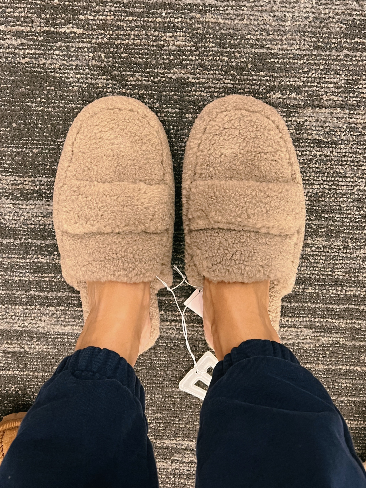 Cutest cozy slippers - only $15! 

#LTKFindsUnder50 #LTKGiftGuide