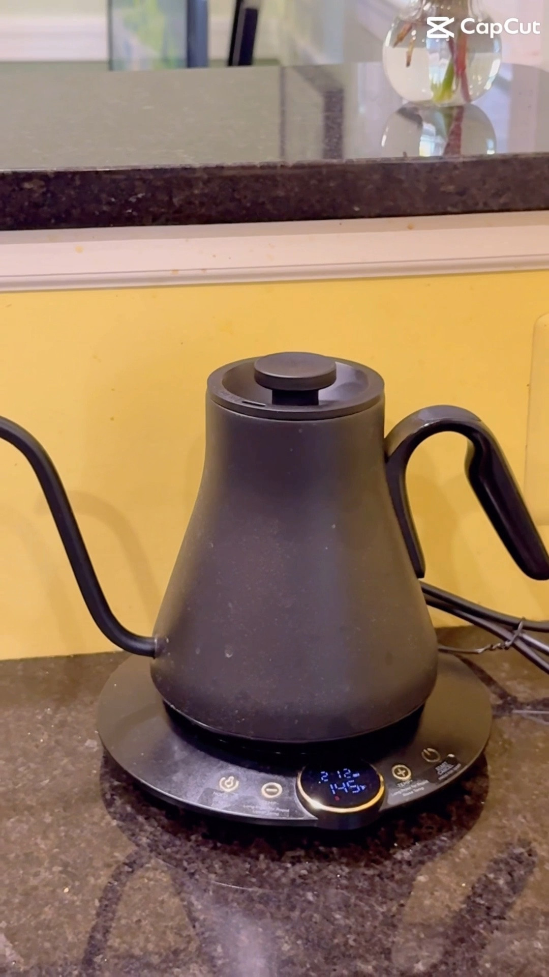 Loving this electric kettle. Quick heating and aesthetically pleasing to look at.

#LTKselfcare #LTKvlog #LTKmorningroutine