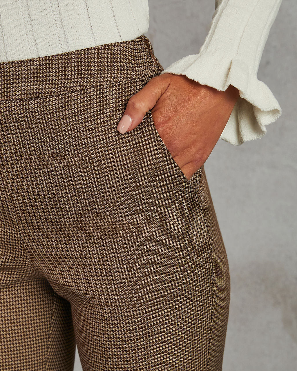 Noteworthy High Waisted Trousers - Taupe / L | VICI