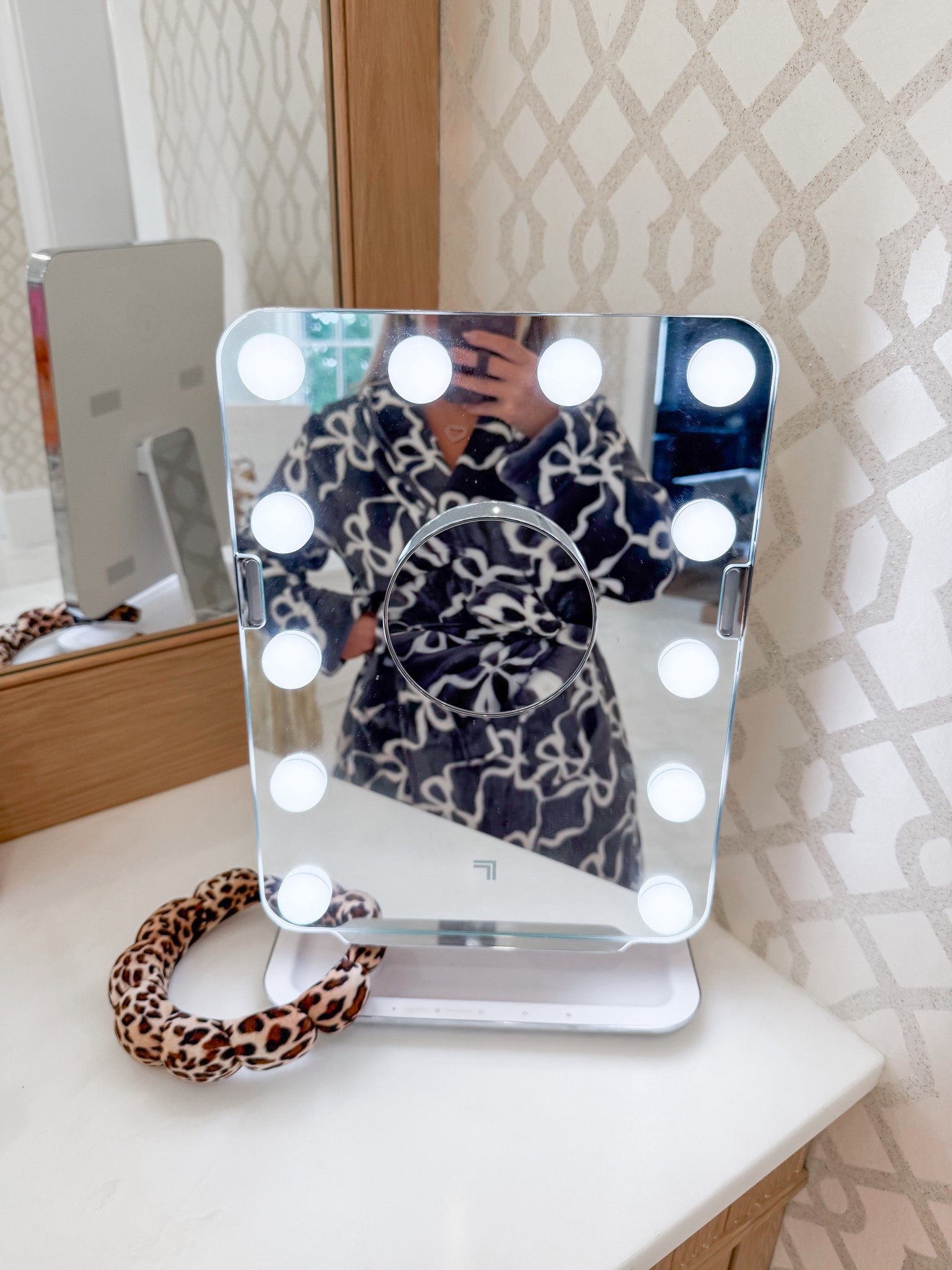 Black Friday deal on my favorite makeup mirror! 

#LTKBeauty #LTKSaleAlert #LTKStyleTip