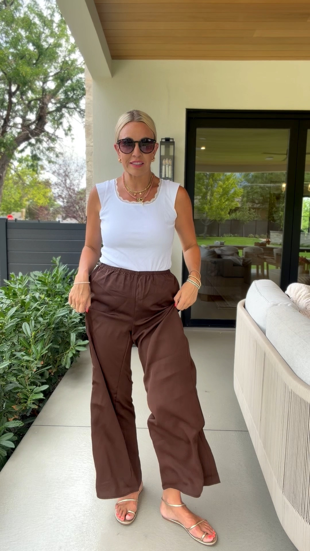 These pants look just like Aritzia!

#LTKootd #LTKgrwm #LTKmomlife
