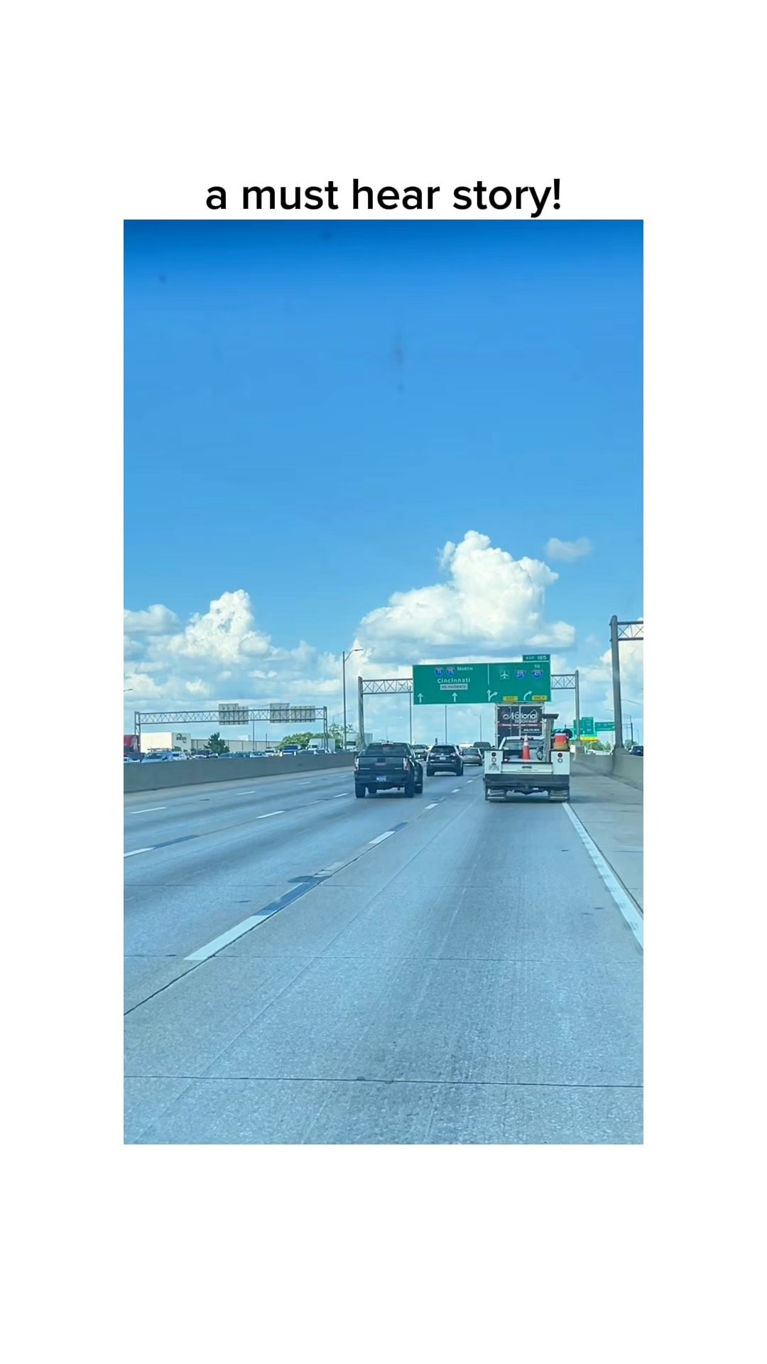 The compass that’s helping me find my way! Love my white sapphire with mother of pearl necklace. ✨