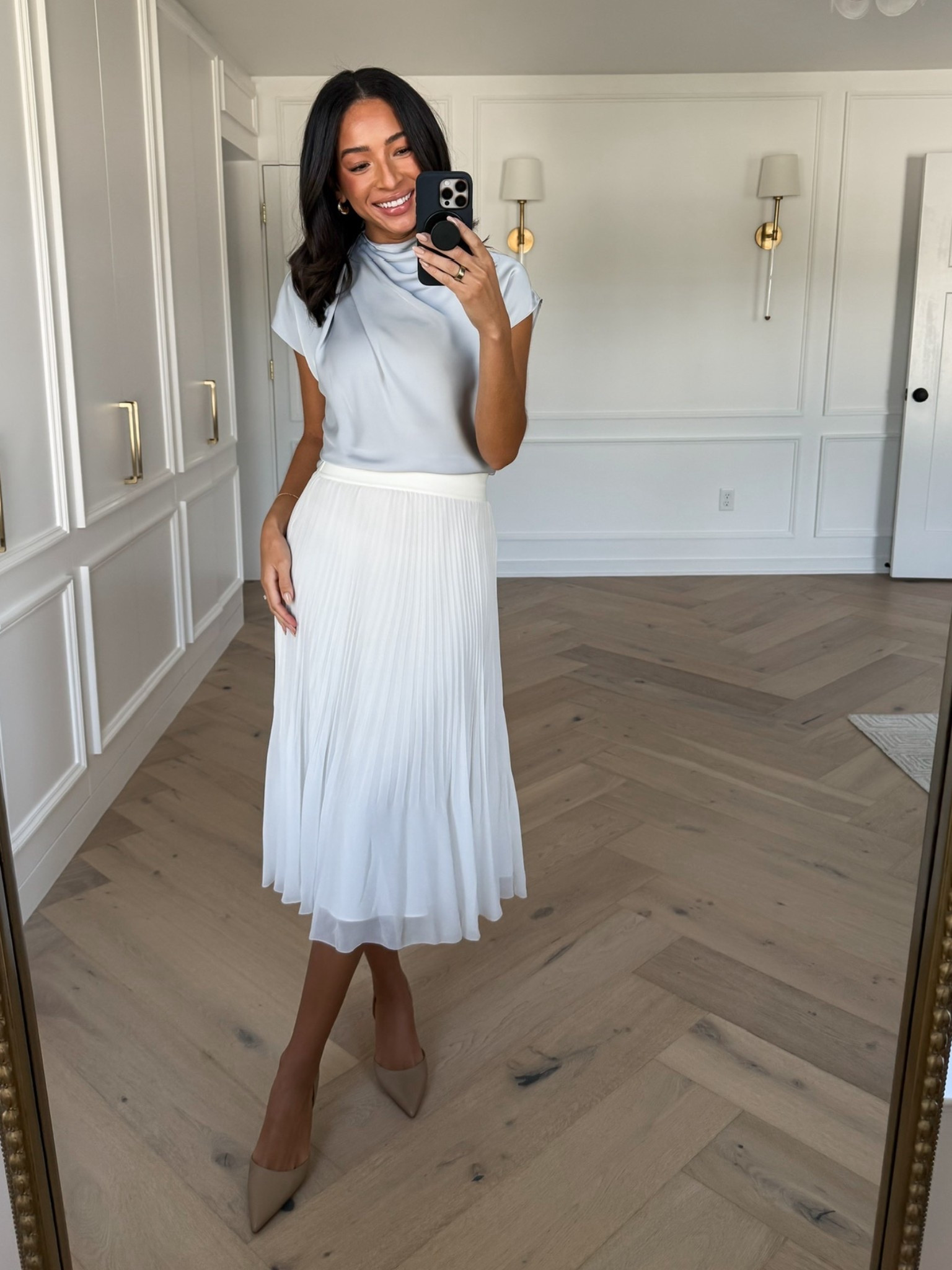 Work outfit 🤍 Wearing size XS blouse and size XS pleated skirt 


Workwear
Office outfit 
Summer work clothes
Pleated skirt outfit 
Business casual 
Summer outfit 

#LTKWorkwear #LTKStyleTip #LTKFindsUnder100