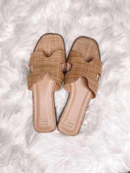 ⭐️ 20% off Target sandals so cute and comfortable! 
Spring new arrivals 
Spring shoes 

#LTKfindsunder50 #LTKshoecrush #LTKsalealert