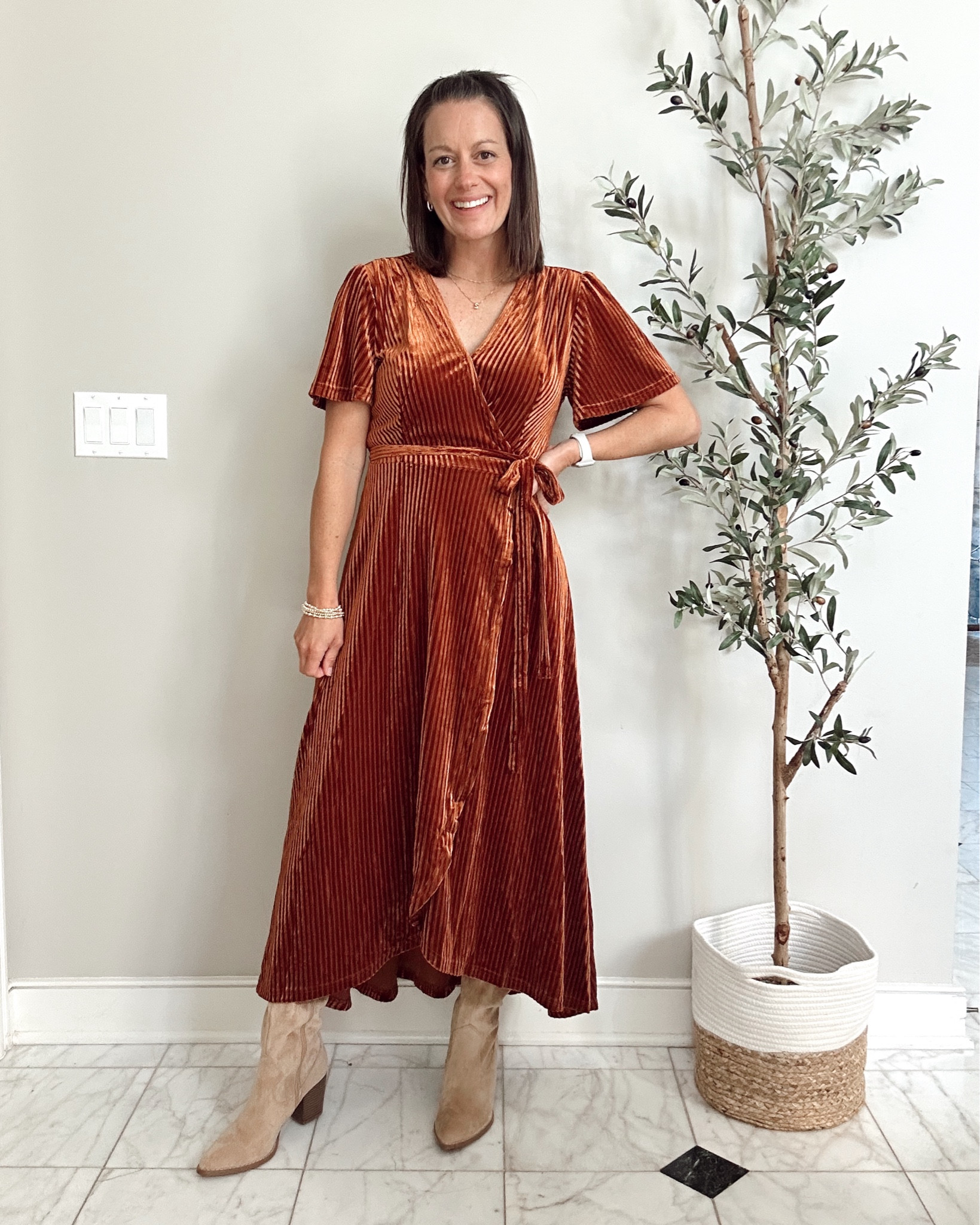 Amazon fall family photo outfits idea ideas - dress runs true to size, size up if in between



#LTKOver40 #LTKSeasonal #LTKFindsUnder50