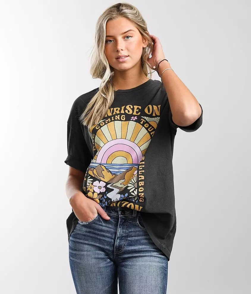 On The Horizon Washed T-Shirt | Buckle