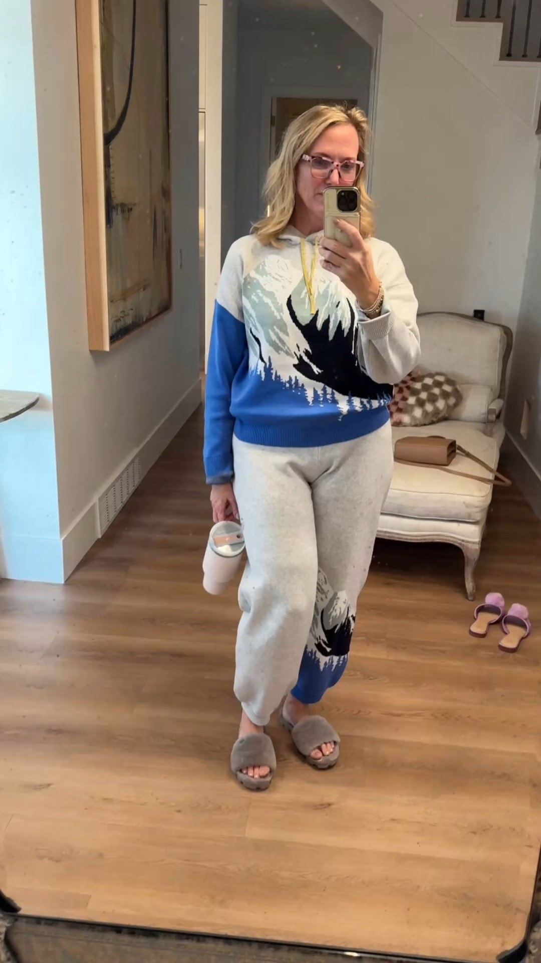 This knit set is so comfortable and perfect for Après Ski. 

#LTKstorytime #LTKOver40 #LTKootd