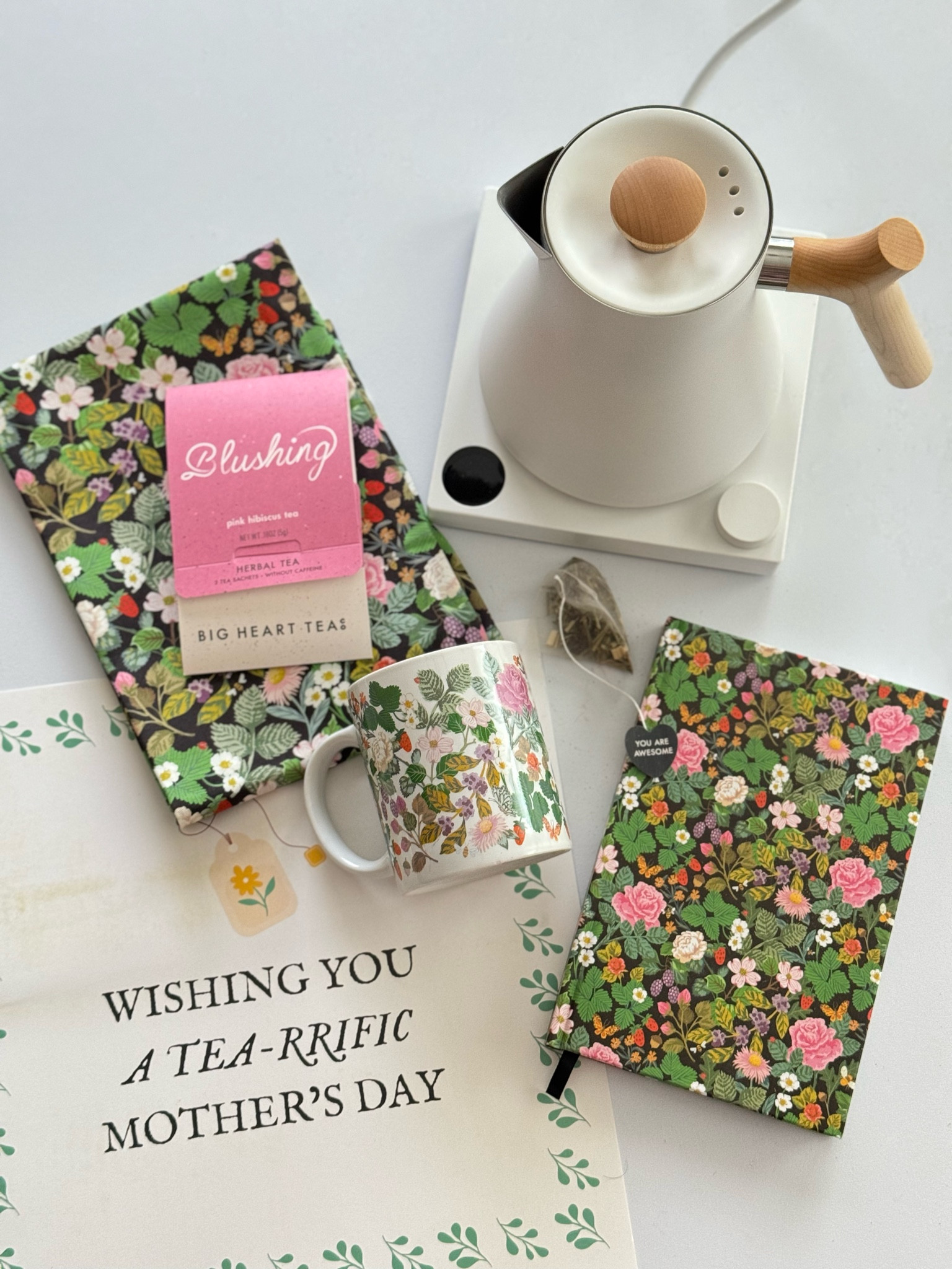 #spoonfulpartner This Mother’s Day celebrate the MOM-ent and send a gift from @spoonfulofcomfort. Their Mother’s Day collections are perfect for the long distance mom, the mom who has everything or mom who is hard to gift for. The Classic Soup Package 🥣 contains a full soup meal, total comfort food, and extra special gifts.  You can customize it every aspect of the gift and they have gluten-free, vegetarian, and vegan options. 

And look at this Kettle and Petals Package 🫖 that’s as tea-riffic as she is.  She will love snuggling up all cozy with a cup of tea in this beautiful mug made super fast thanks to a gorgeous Fellow electric tea kettle. 

They have other collections too and you can always add on cookies, blankets, pies, socks, candles to any collection.  Use my code KRISTEN15 for 15% off.

 #sendlove #sendsoup #spoonfulofcomfort #mothersday2024 #mothersdaygifts #mothersday #mom #giftsforher

#LTKGiftGuide #LTKfamily #LTKhome