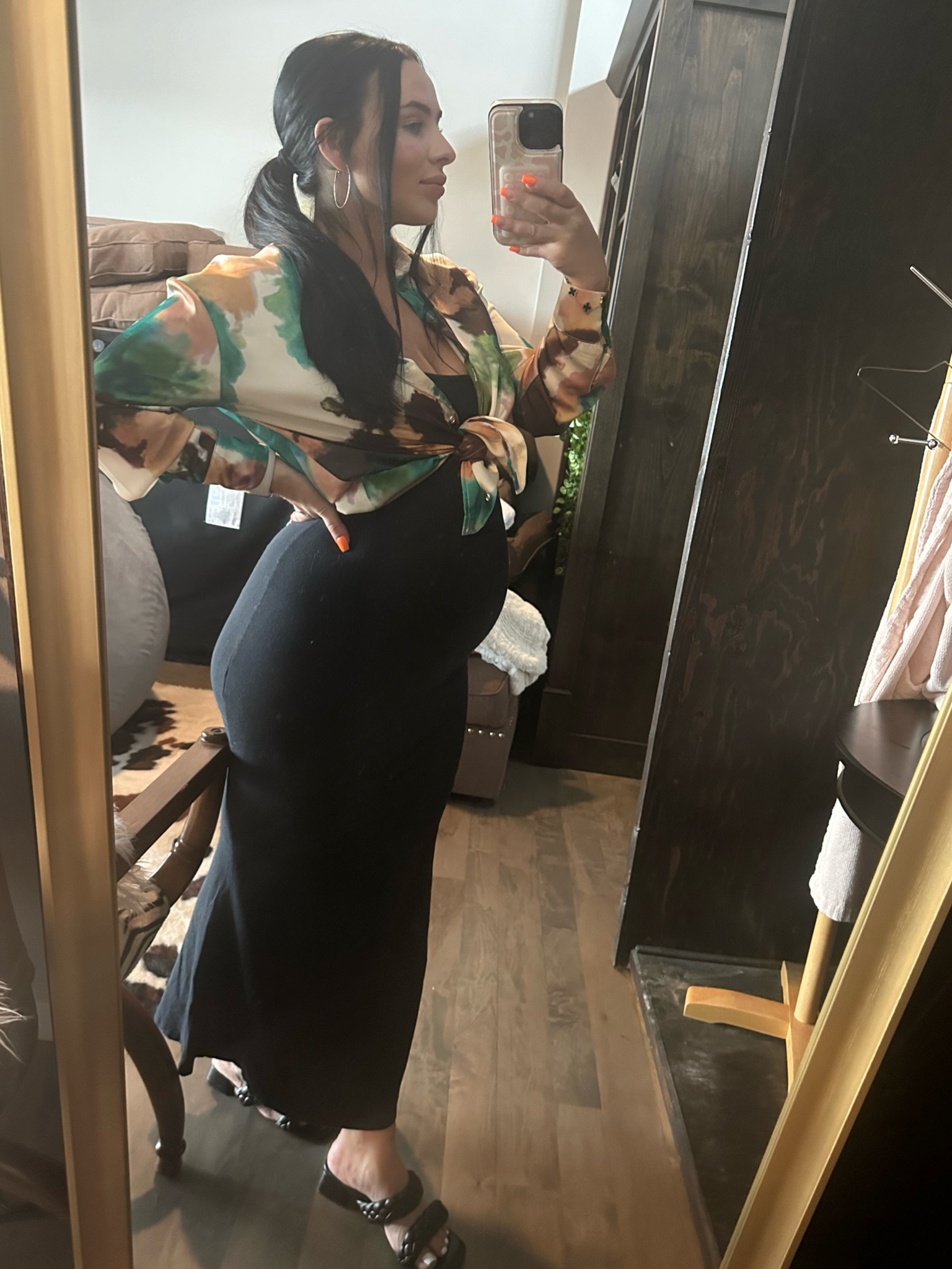 Having fun dressing the bump 🤰🏻

#LTKBump #LTKSaleAlert #LTKStyleTip