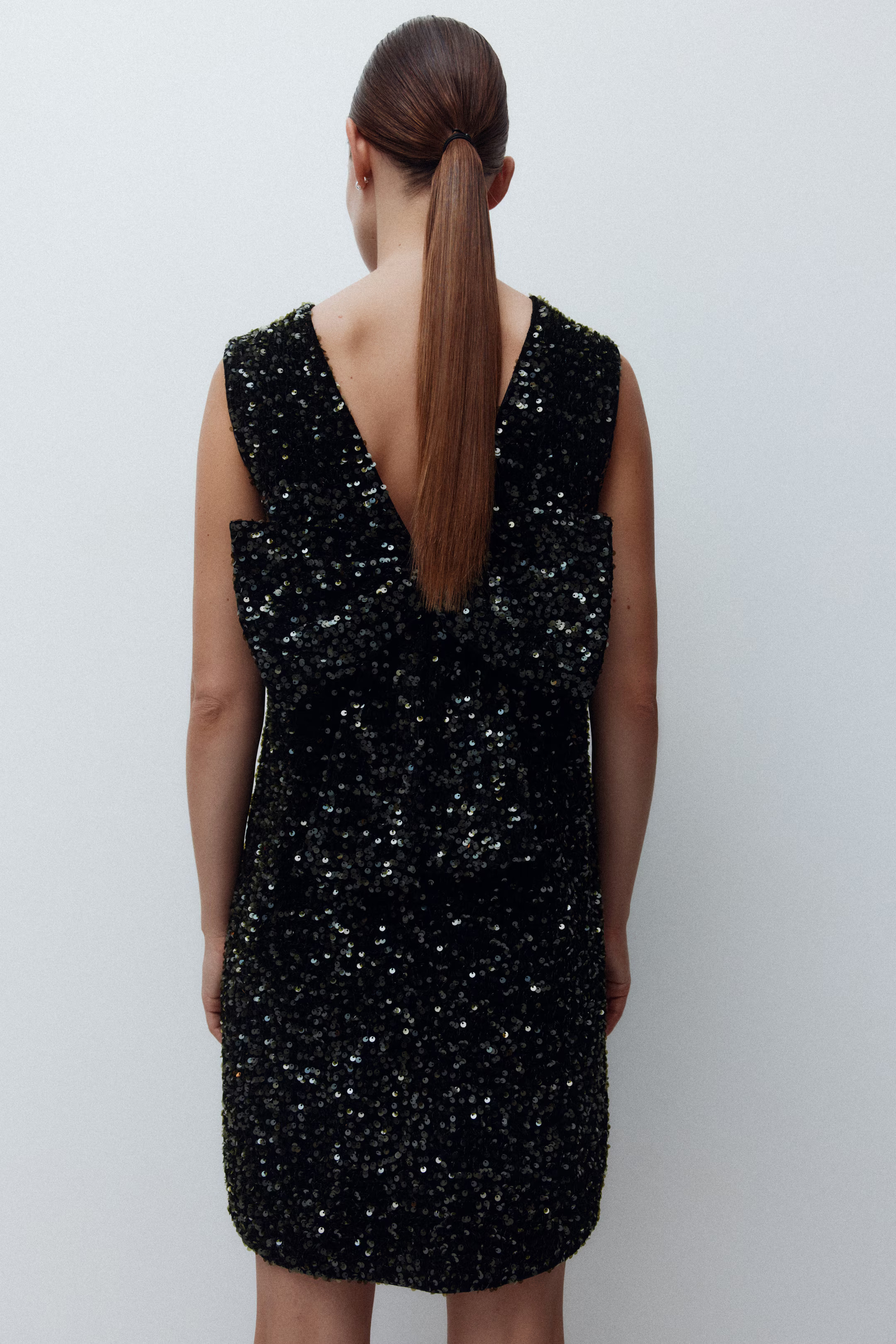 MAMA Bow-Detail Sequined Dress | H&M (US + CA)