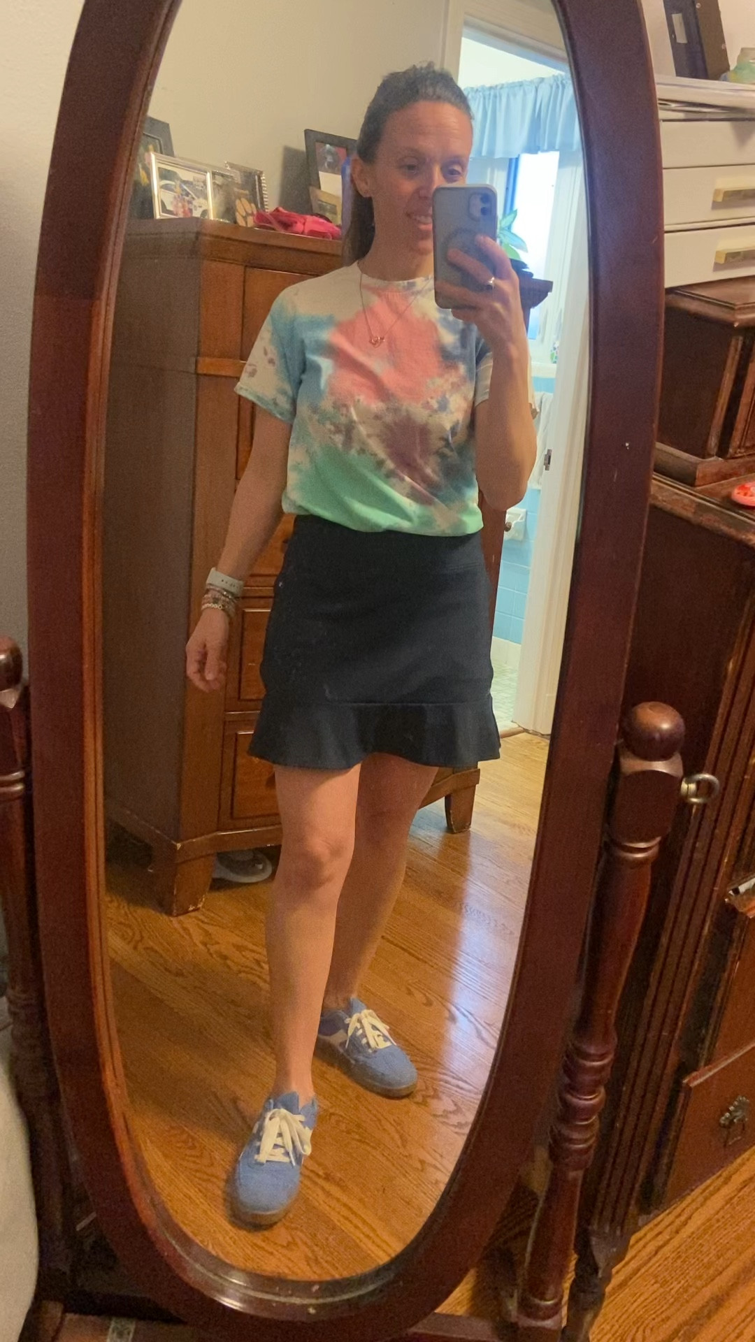 Skirt and shoes - both in more colors; I love this skirt, I’ve worn it for golf and also to work. I wear these shoes all the time and they are so comfortable. I always get a bunch of compliments on both of these items. 


#amazon #athleticskirt #prime #golf #pickleball #tennisskirt #skort #under25 #budgetfriendly #athleisure #tennisshoes #LTKActive #LTKSaleAlert #LTKootd #LTKvlog 



#LTKSeasonal #LTKU #LTKOver40