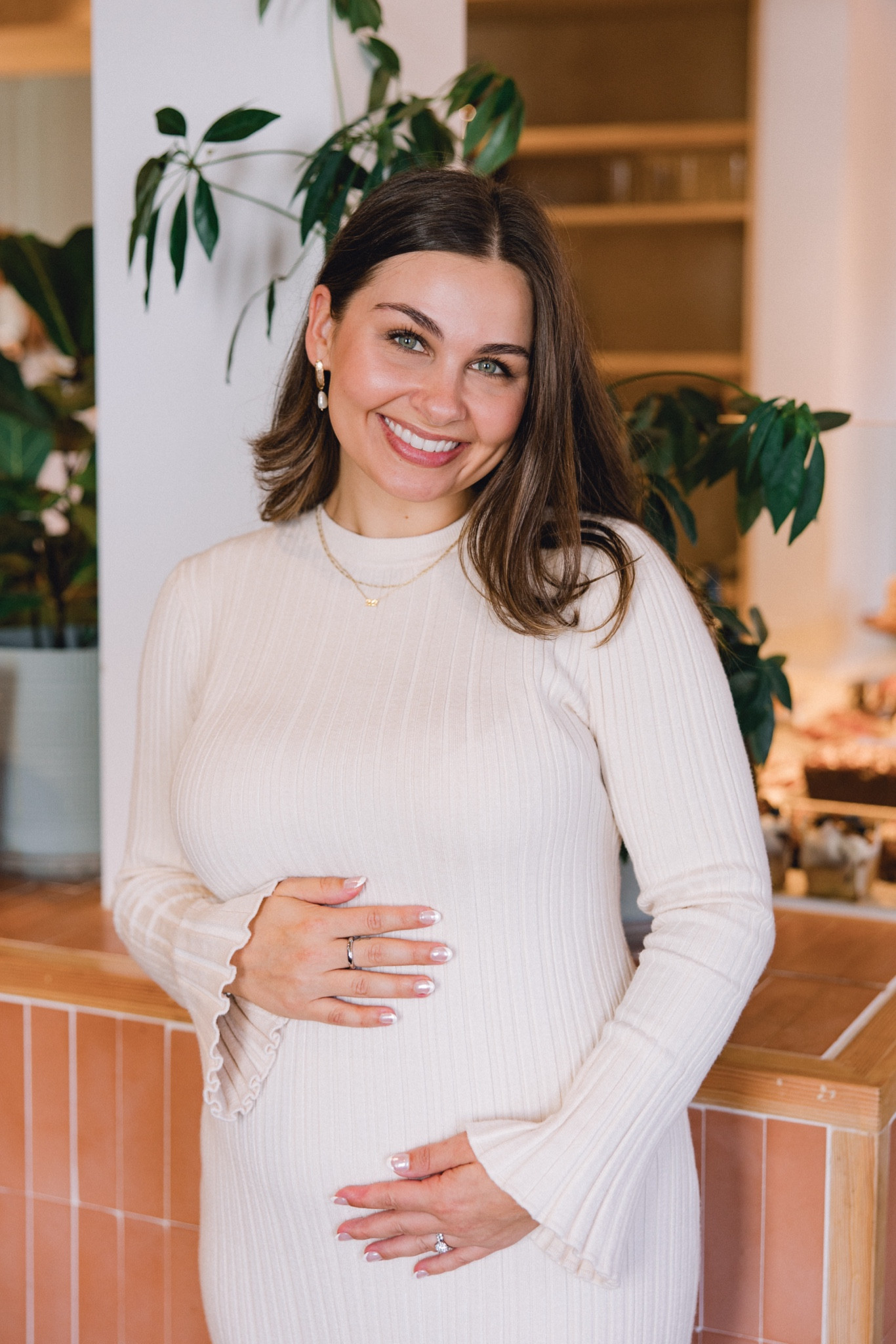 Small dress, lots of stretch. Shoes true to size  