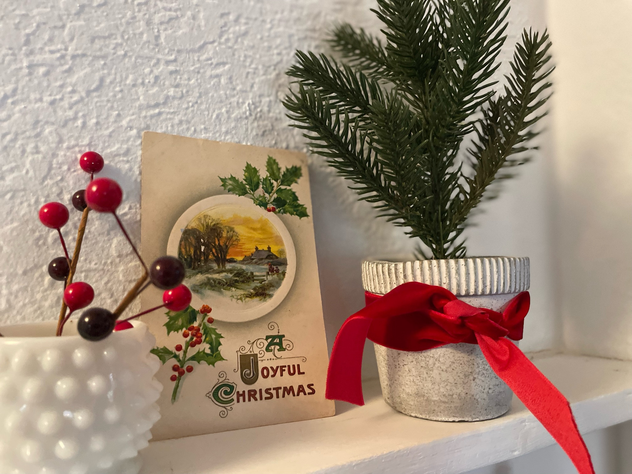 Small spaces can still be beautiful when utilizing the right decor!

#LTKhome