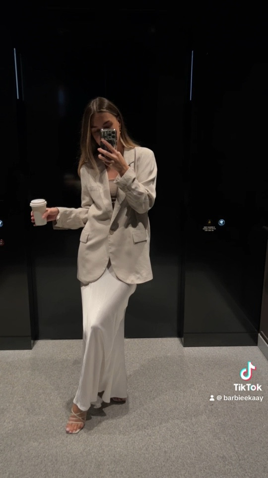 a super comfy effortless outfit for the office 🤍

#LTKaustralia #LTKstyletip #LTKworkwear