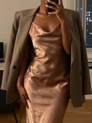rust silk dress
Khaki blazer

#LTKootd #LTKPetite #LTKBeauty