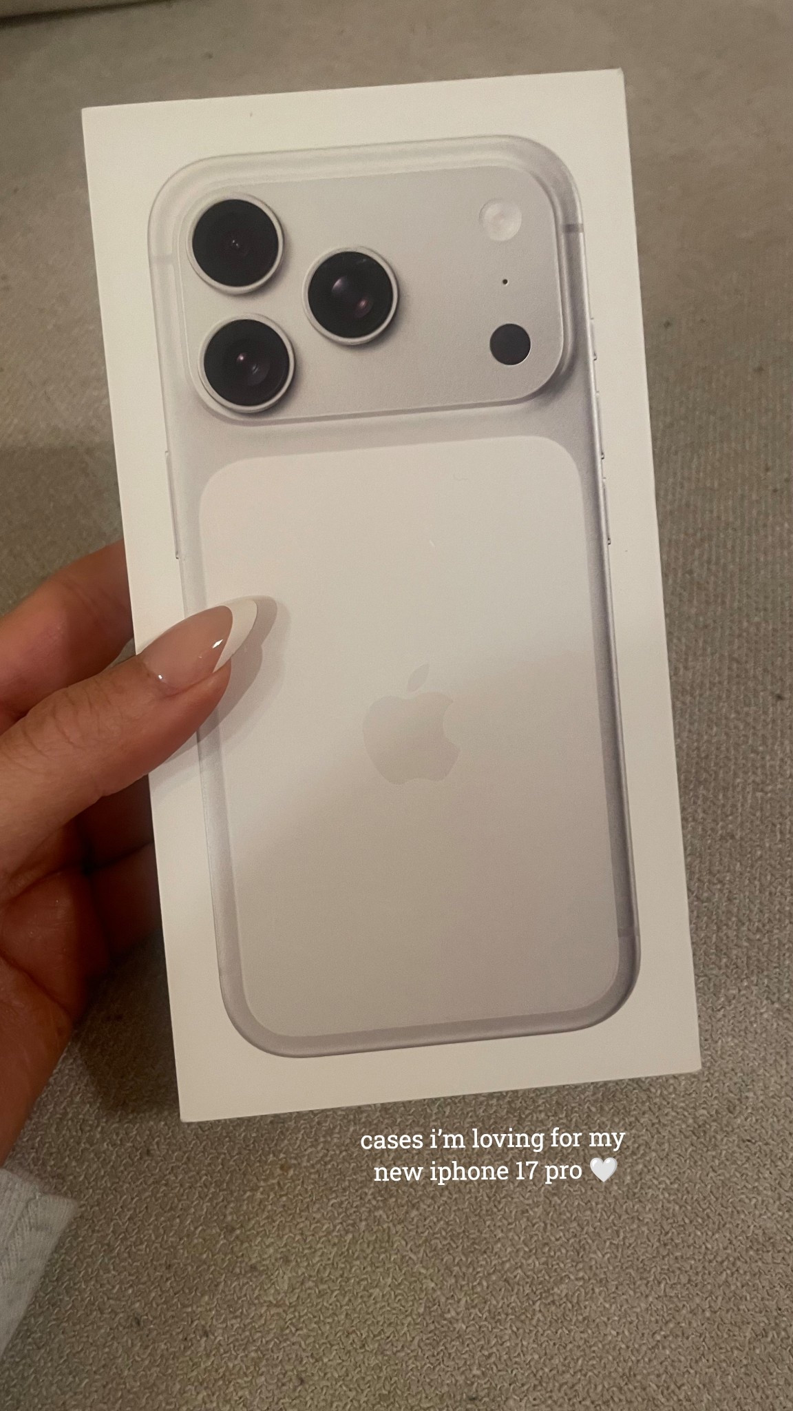 iPhone 17 pro / iPhone cases / new iPhone / sonix / casely / burga / otterbox / casetify/ apple iPhone cases 