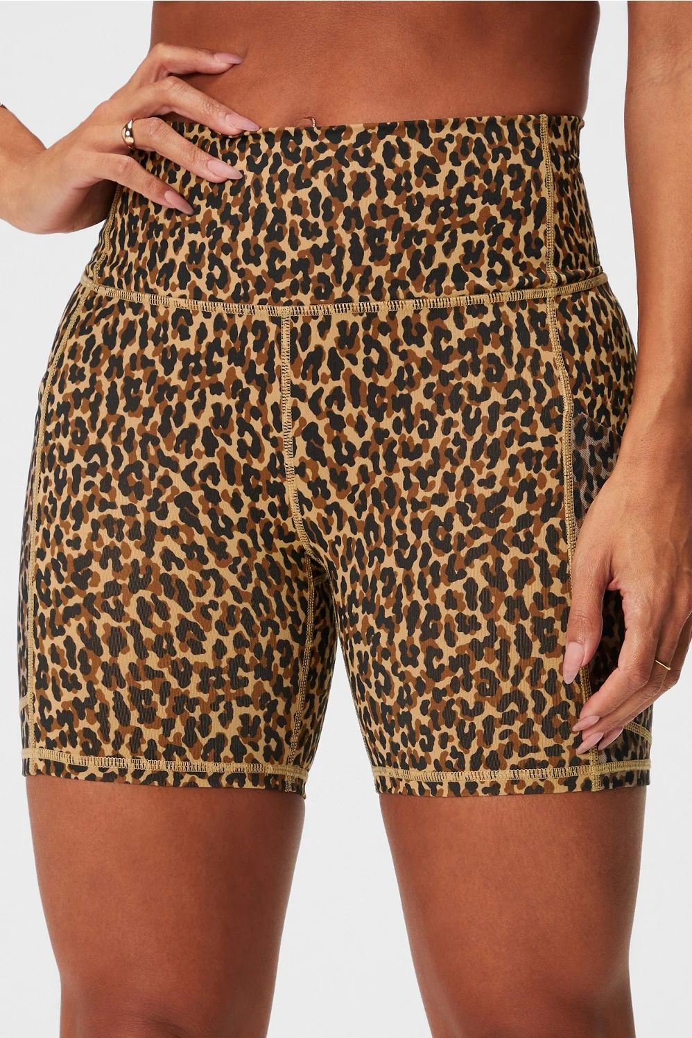 On-The-Go PowerHold® High-Waisted 6'' Short | Fabletics - North America
