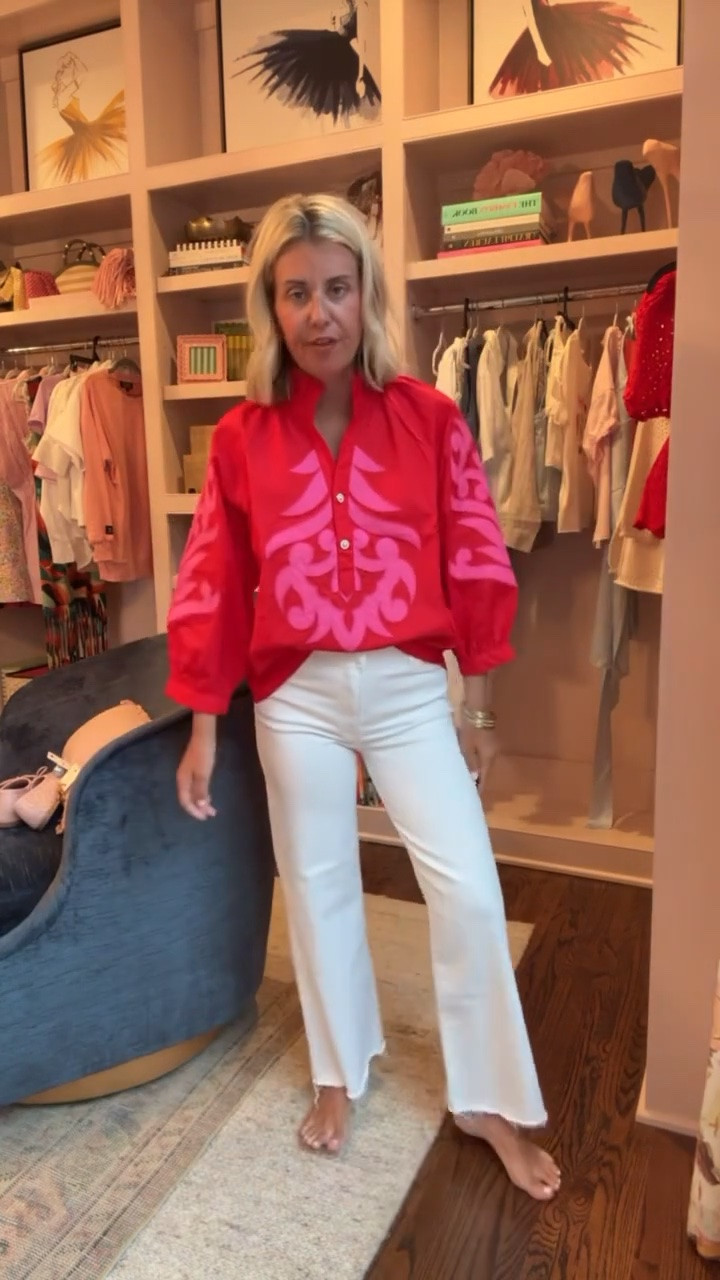 Wow…this top is beautiful! The Willow Tree has so many amazing new arrivals. I’m in a small top and 0 jeans (size down).

Code mixandmatch20 for 20% off ALL regular & sale priced clothing at The Willow Tree until 6/27 at midnight.

#LTKmomlife #LTKdayinmylife #LTKOver40