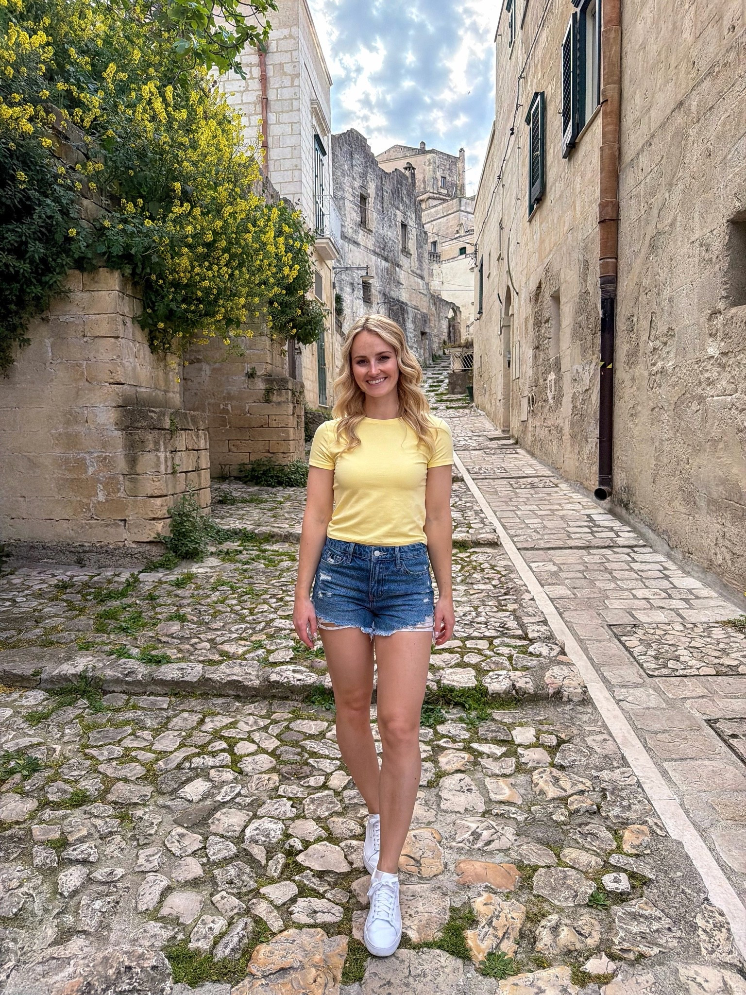 Strolling the Italian streets 💛

#butteryellow #yellowaesthetic #springoutfits

#LTKootd #LTKSeasonal