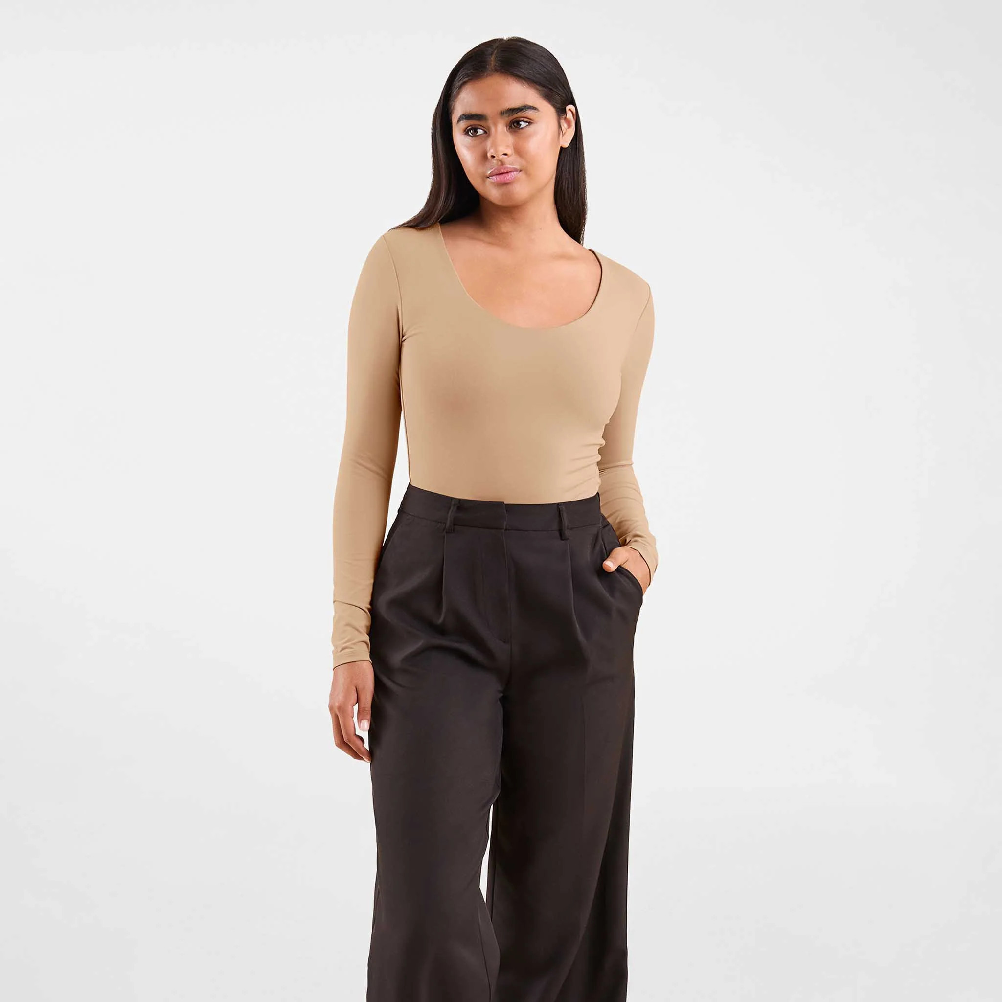 Long Sleeve Scoop Neck Bodysuit | Nuuds US