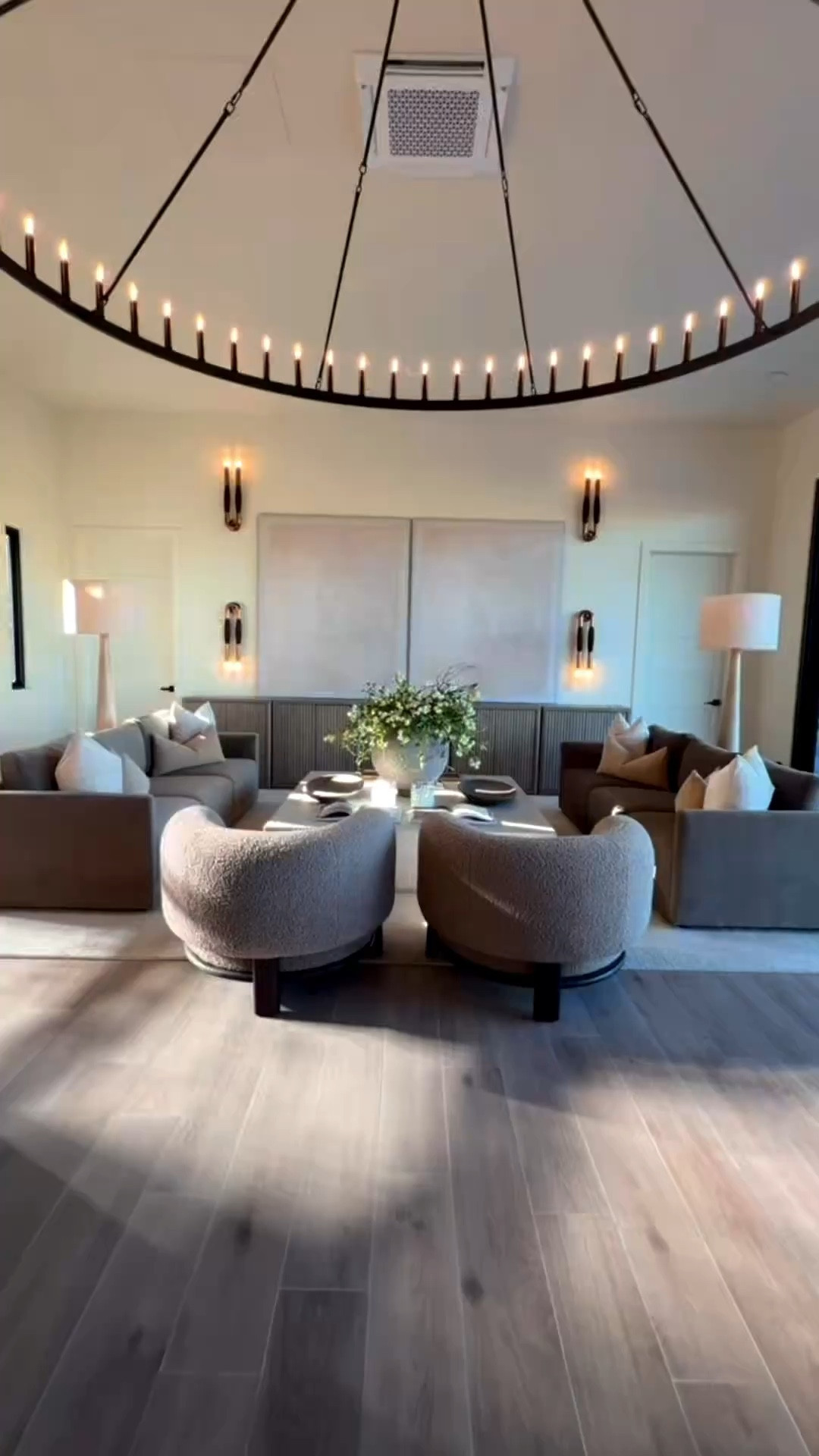 No matter what space you have big or small, you can make any space a home with your own personal touch! And here is what I did with mine 🥰✨

Doing each makeover in these rooms for my new home is a lot of work! But such a treat! I get to do what I truly love! 

New home makeover 
Bedroom Makeover 
Living room makeover 
Affordable closet makeover 
Guest bedroom makeover
Modern neutral home decor 
RH Inspired decor 


#LTKHome