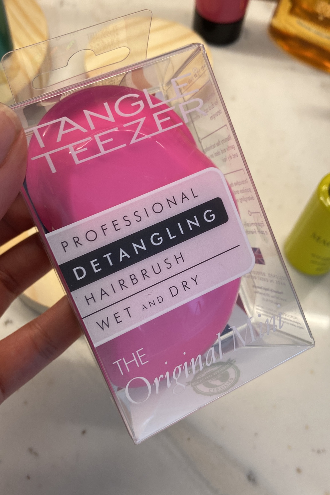 Dica boa pra presentear, pois todas as pessoas de cabelo comprido merecem usar um Tangle Teezer 

#LTKbeauty #LTKbrasil