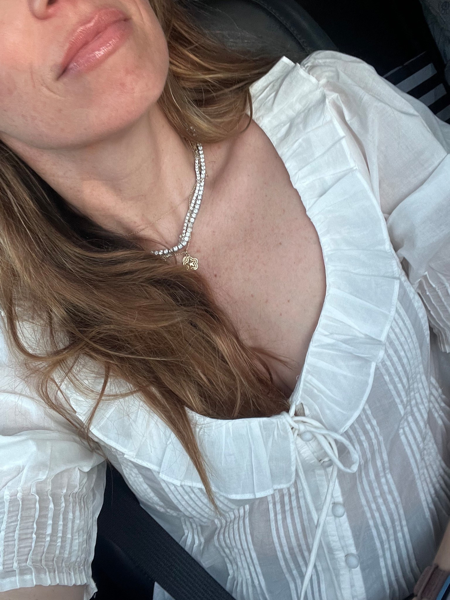 Seatbelt car sunset selfies 🤍



#LTKOver40 #LTKSpringSale #LTKgrwm