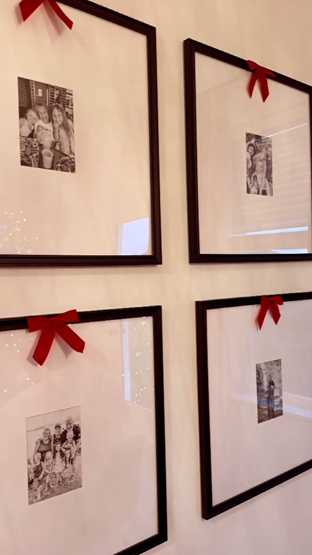 Christmas decor, Bose, red velvet, holiday, photo frames. Kitchen, dining room, living room, bedroom.

#LTKHoliday #LTKHome #LTKSeasonal