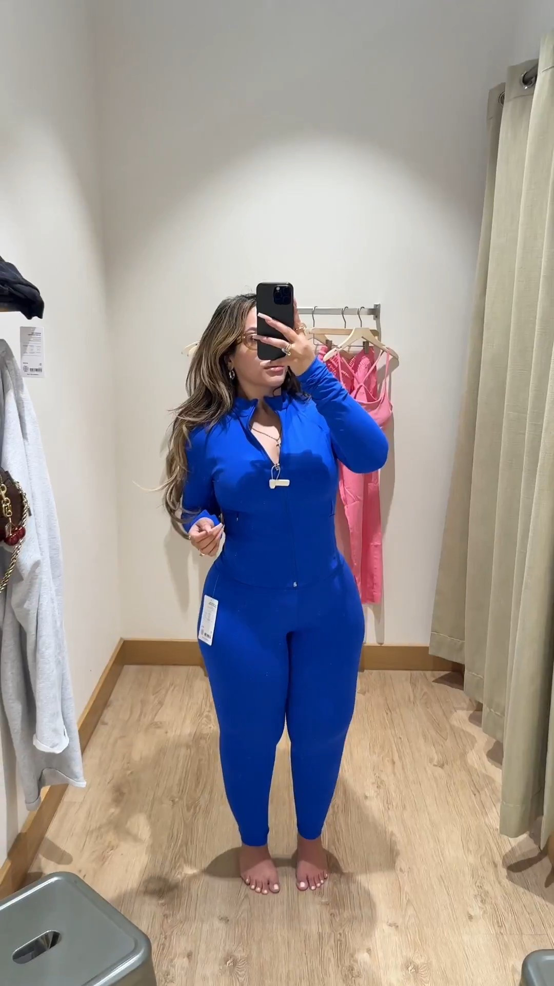 Curvy in the Athleta fitting room! Snag some of my favorites during their Black Friday sale happening now

#LTKSaleAlert #LTKCyberWeek #LTKMidsize