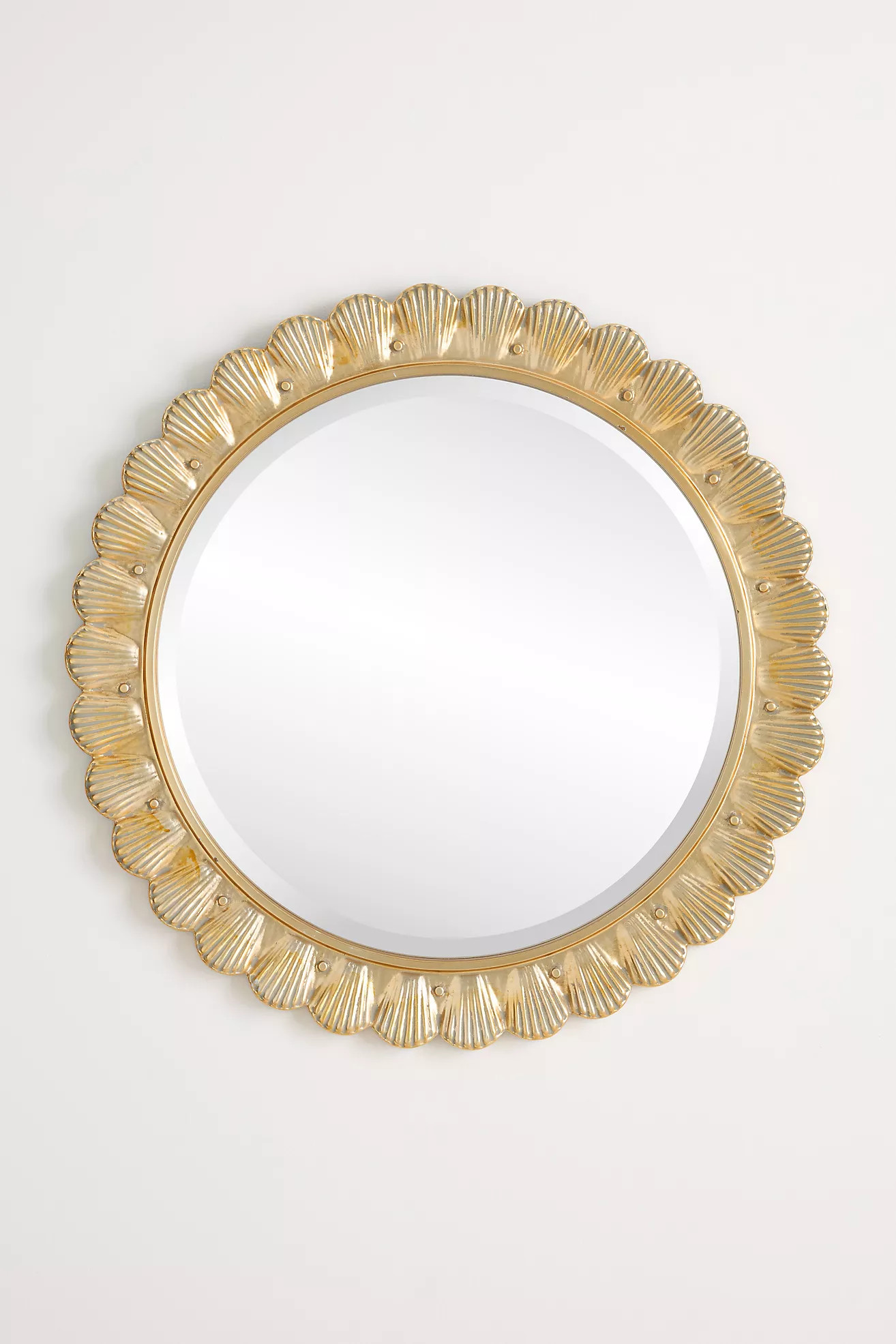 Florencia Scalloped Round Mirror | Anthropologie (US)