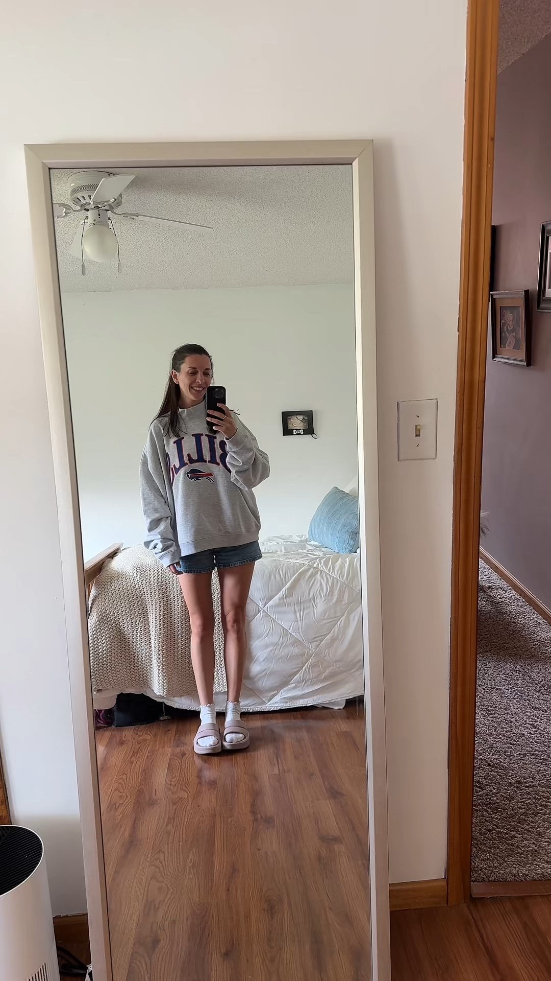 Women’s NFL '47 Heather Gray Vantage Mock Neck Pullover Sweatshirt. Available for all teams! Super cozy and soft. Perfect for fall Sunday football games 

Wearing size Large.

#LTKStyleTip #LTKFindsUnder100 #LTKActive