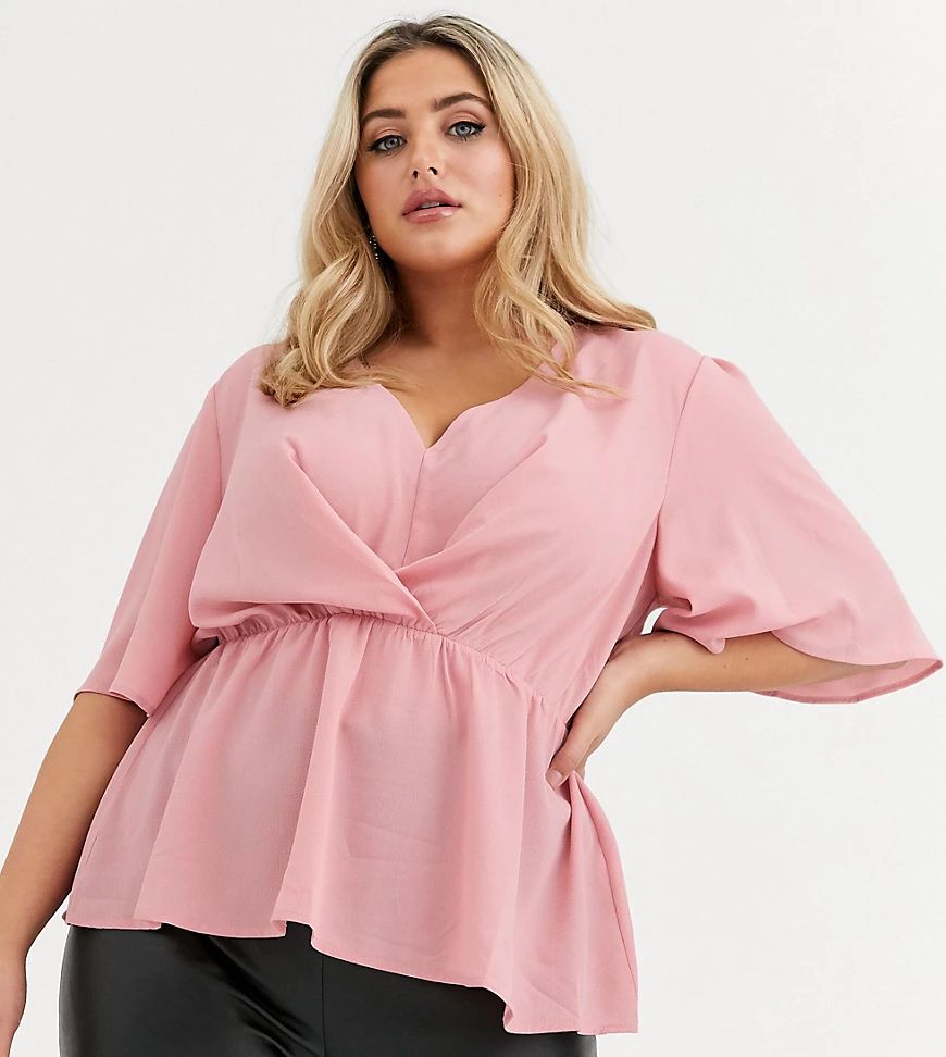 Boohoo Plus - Exclusieve blouse met wijde mouwen en peplum in roze | ASOS (Global)