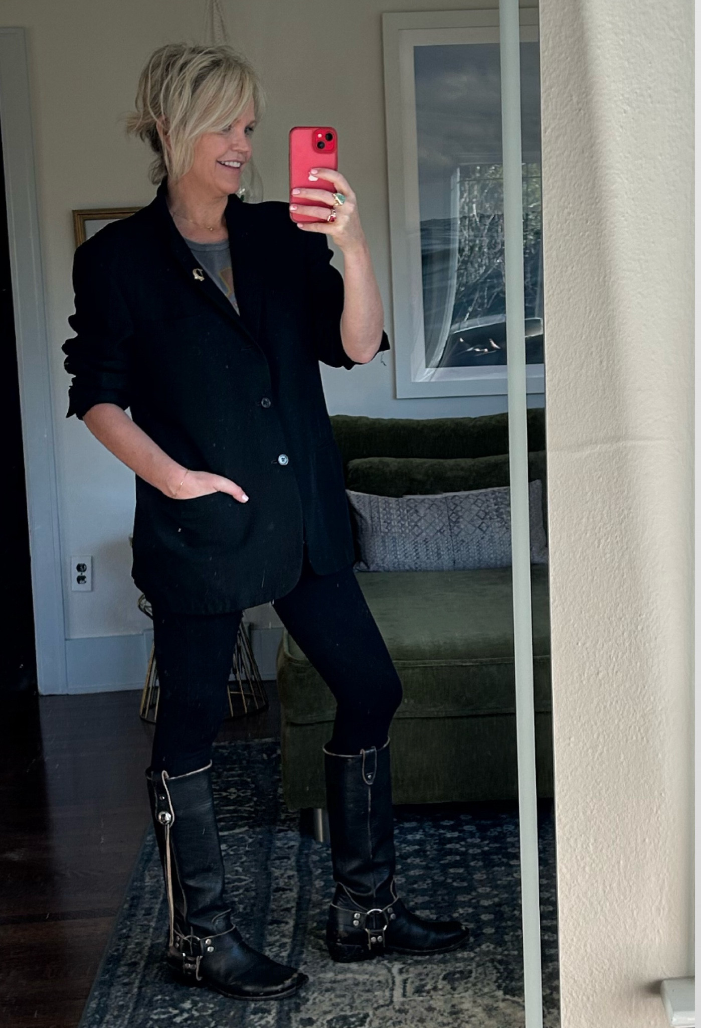 Leggings and tall boots 

#LTKOver40 #LTKStyleTip #LTKShoeCrush