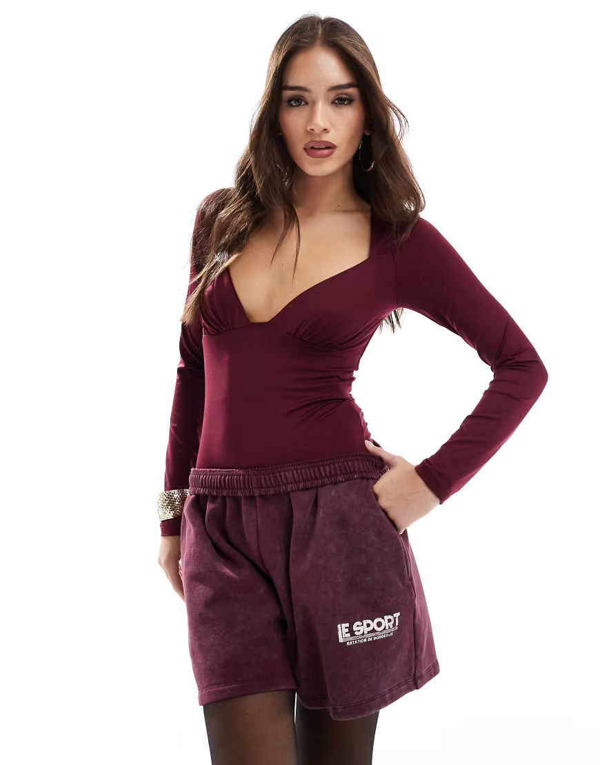 Stradivarius deep v neck long sleeve bodysuit in burgundy-Red | ASOS (Global)