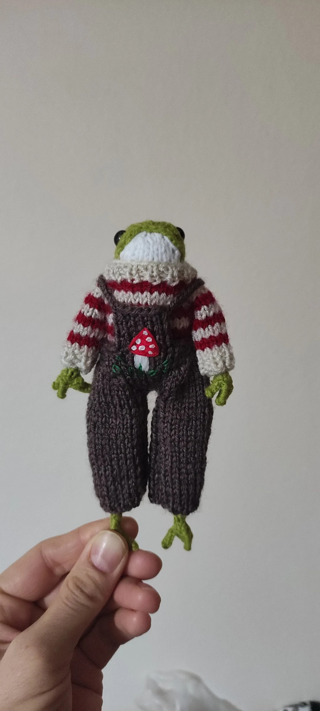 Crochet Frog: Knitted Frog With Mushroom Embroidered Jumpsuit , Amigurumi Frog, Knitted Frog, Ami... | Etsy (US)