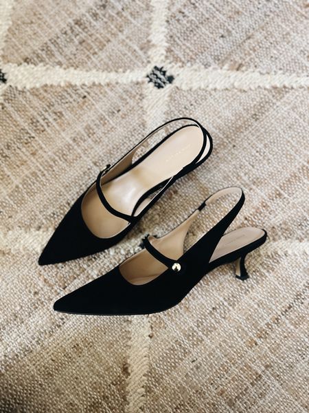 These black suede kitten heel
Mary Janes are too good 😍

#LTKshoecrush