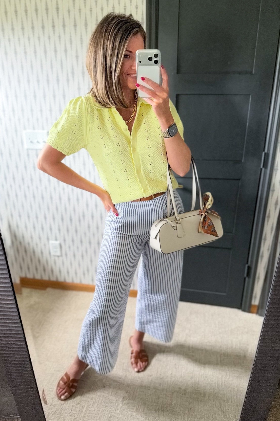 Does this outfit scream Spring or what?! 
Top/small
Pants/medium
Purse now clearance priced 

#LTKmomlife #LTKSeasonal #LTKOver40