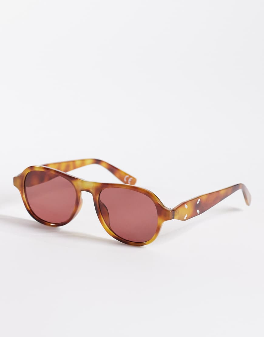 ASOS DESIGN aviator sunglasses in tortoise with berry lenses-Brown | ASOS (Global)