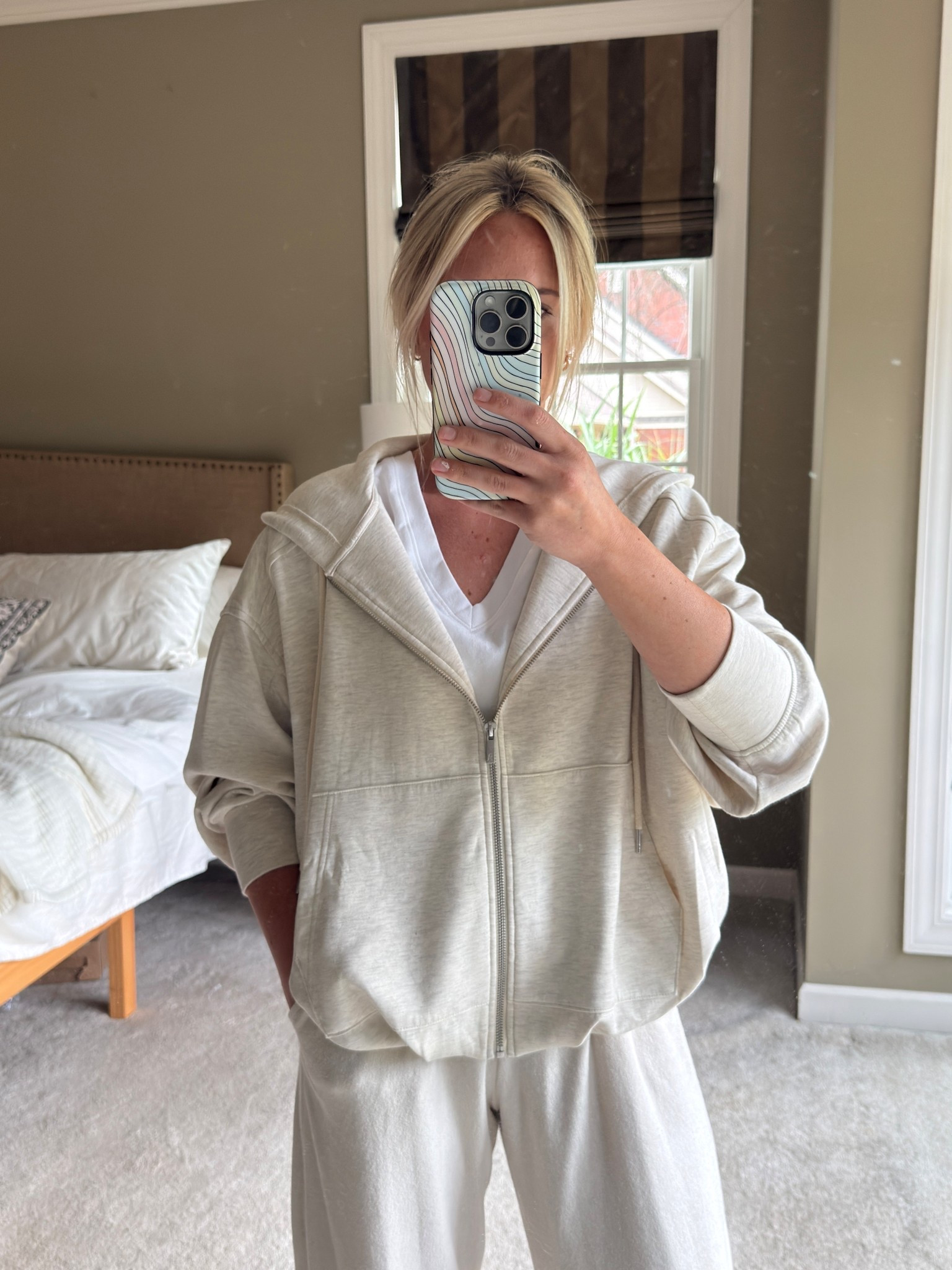 Most recent purchase.. this zip up jacket 😮‍💨 so cozy 

#LTKU #LTKSaleAlert #LTKStyleTip