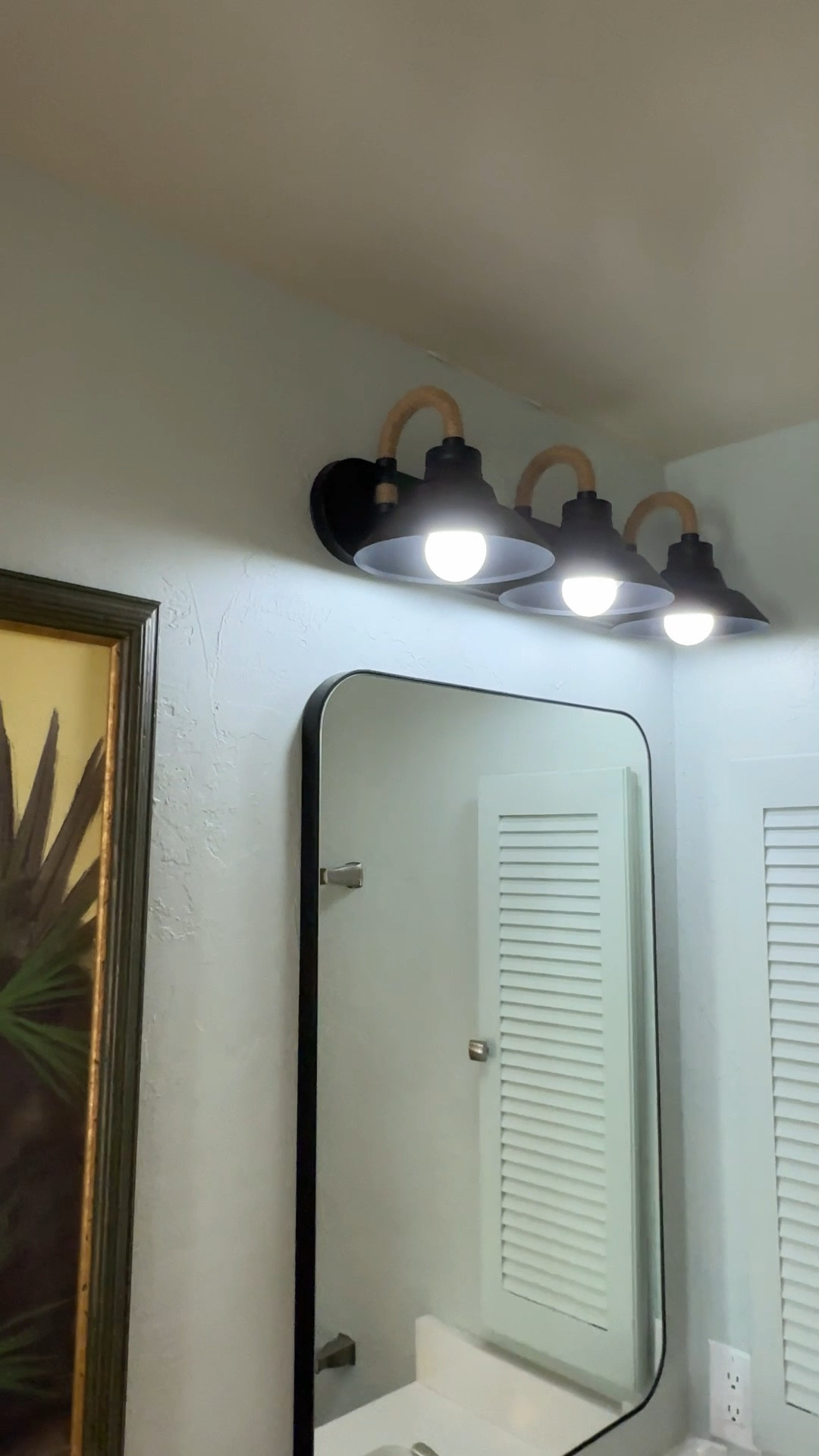 Journey 3-Light Natural Black Industrial Vanity Light

Mount this mirror horizontally or vertically, in a dry environment or a damp one. It's that versatile. The slim metal frame comes in several finishes (so you can match with your decor or bathroom fixtures), and the pre-installed D-ring on the back means it's ready and easy to hang.
Bathroom lighting, mirrors, vanity mirror, modern mirrors


#LTKHome #LTKFamily #LTKFindsUnder100